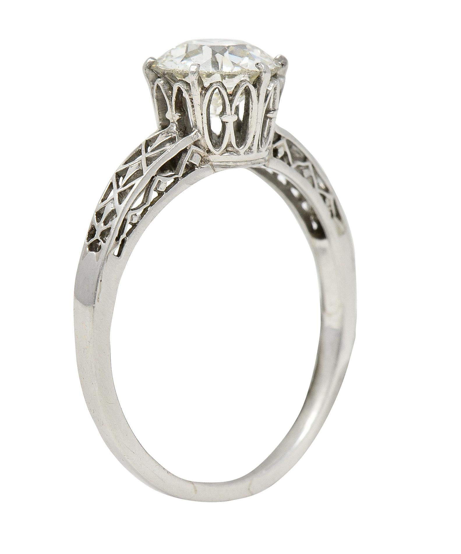 Art Deco 1.42 Carats Platinum Fleur-De-Lis Trellis Solitaire Engagement Ring For Sale 4