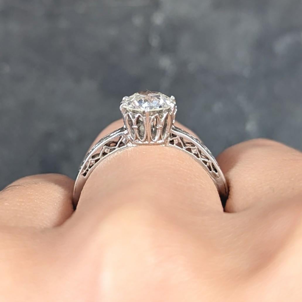 Art Deco 1.42 Carats Platinum Fleur-De-Lis Trellis Solitaire Engagement Ring For Sale 8