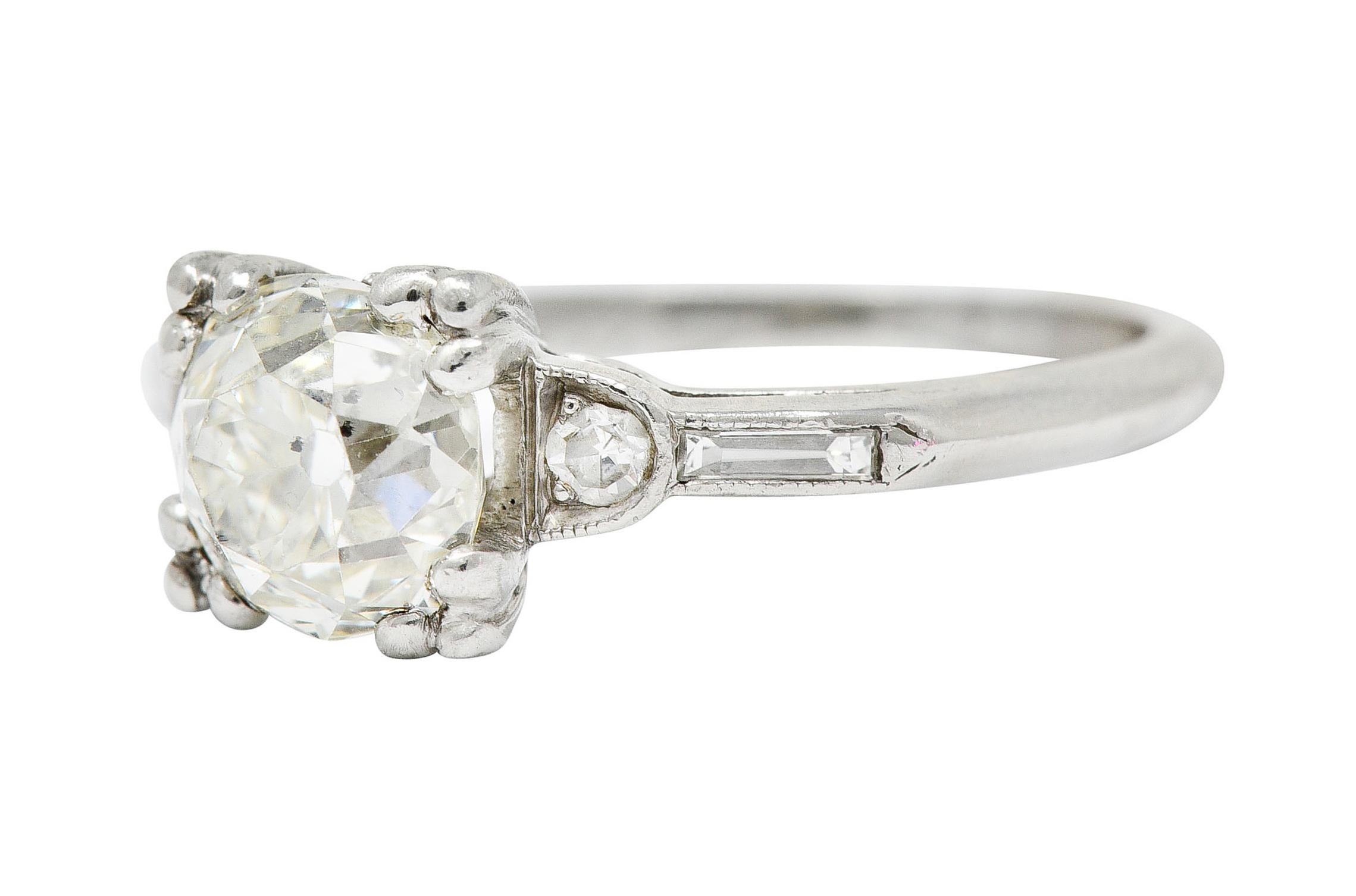 Women's or Men's Art Deco 1.43 Carats Old European Diamond Platinum Engagement Ring GIA For Sale