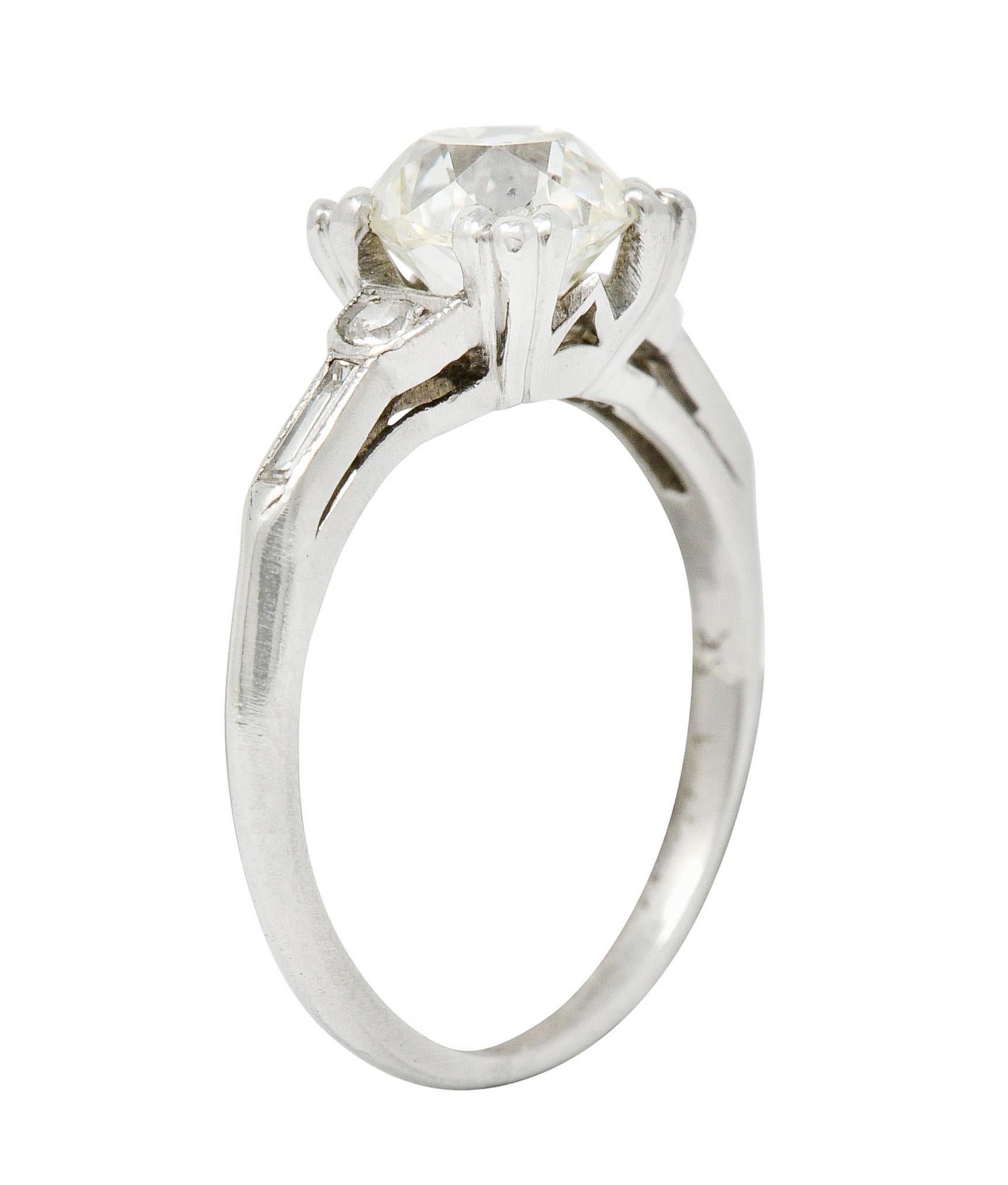 Art Deco 1.43 Carats Old European Diamond Platinum Engagement Ring GIA For Sale 4