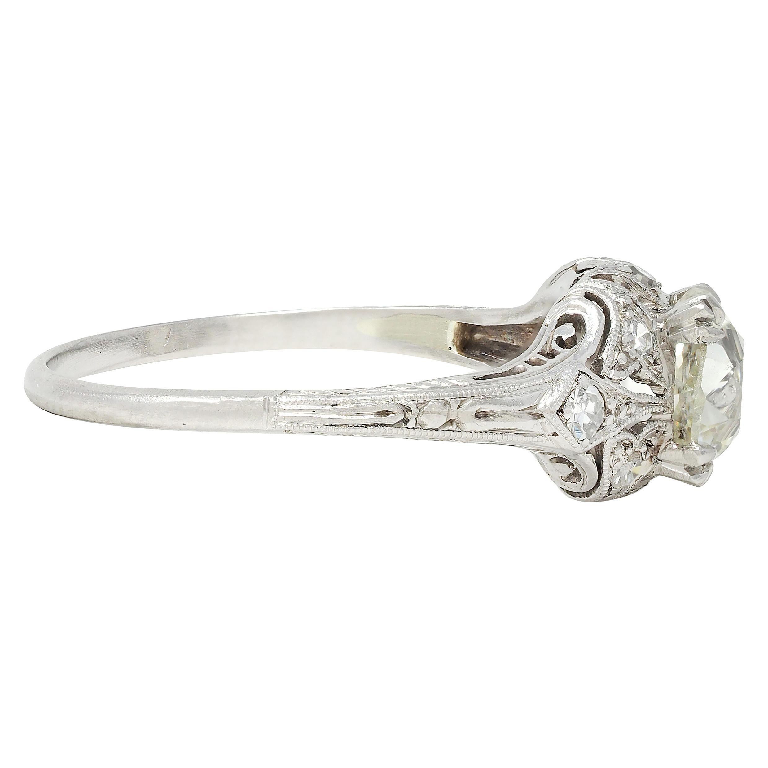 Anillo de compromiso Art Déco 1,44 CTW Diamante Mina Antigua Foliado Platino Vintage Art Decó en venta