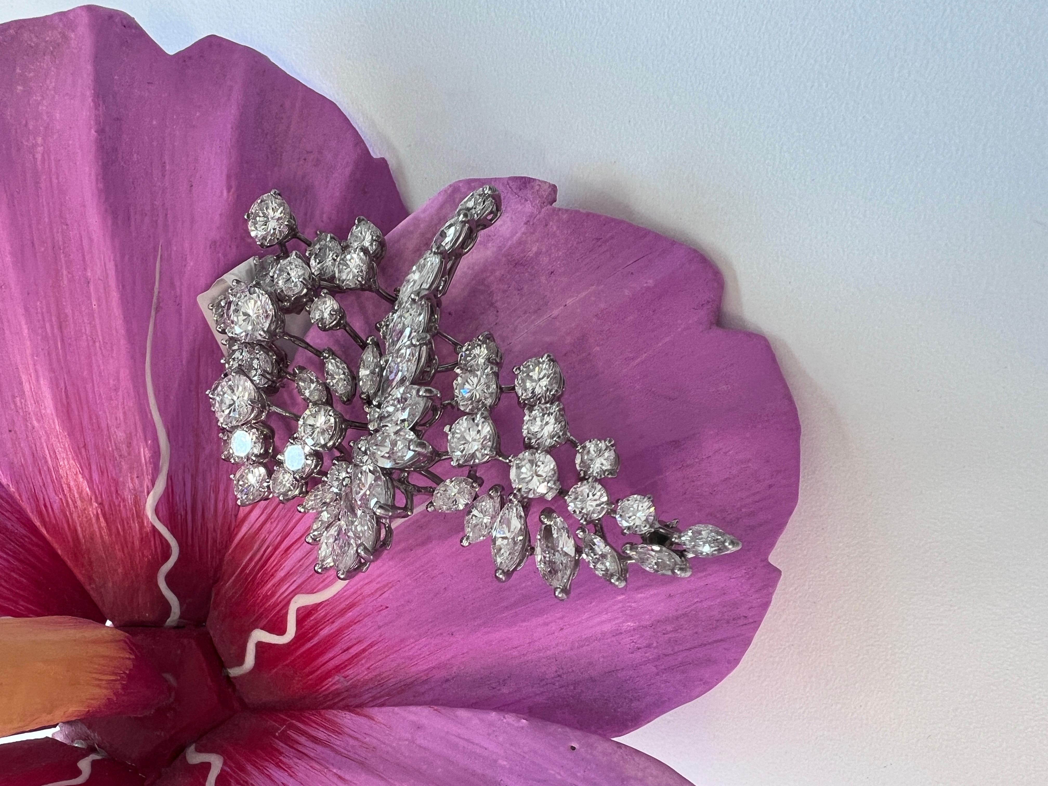 Broche fleurie Art déco 14,50 carats en vente 7