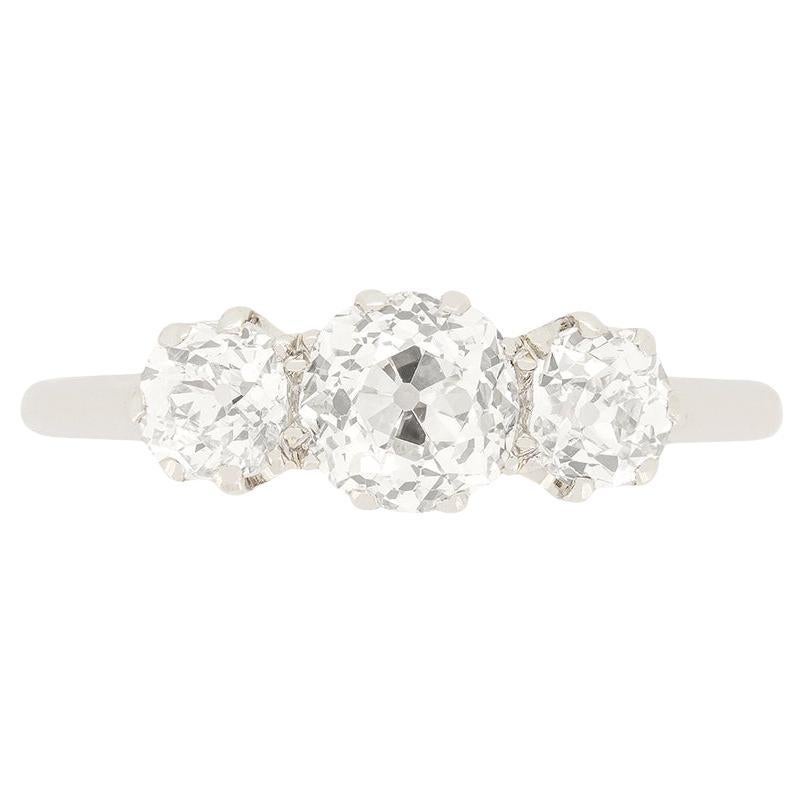 Art Deco 1,45 Karat Diamant Trilogy-Ring, ca. 1920er Jahre im Angebot
