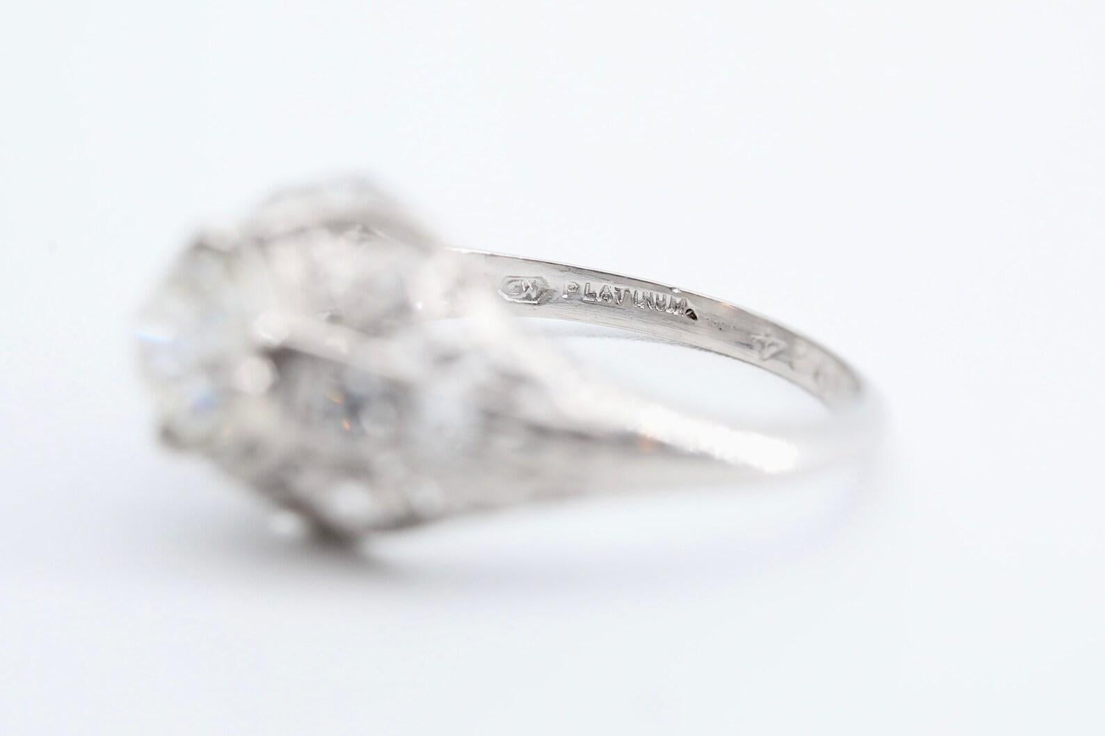 Art Deco 1.45ctw Diamond Floral Motif Engagement Ring in Platinum In Good Condition For Sale In Boston, MA
