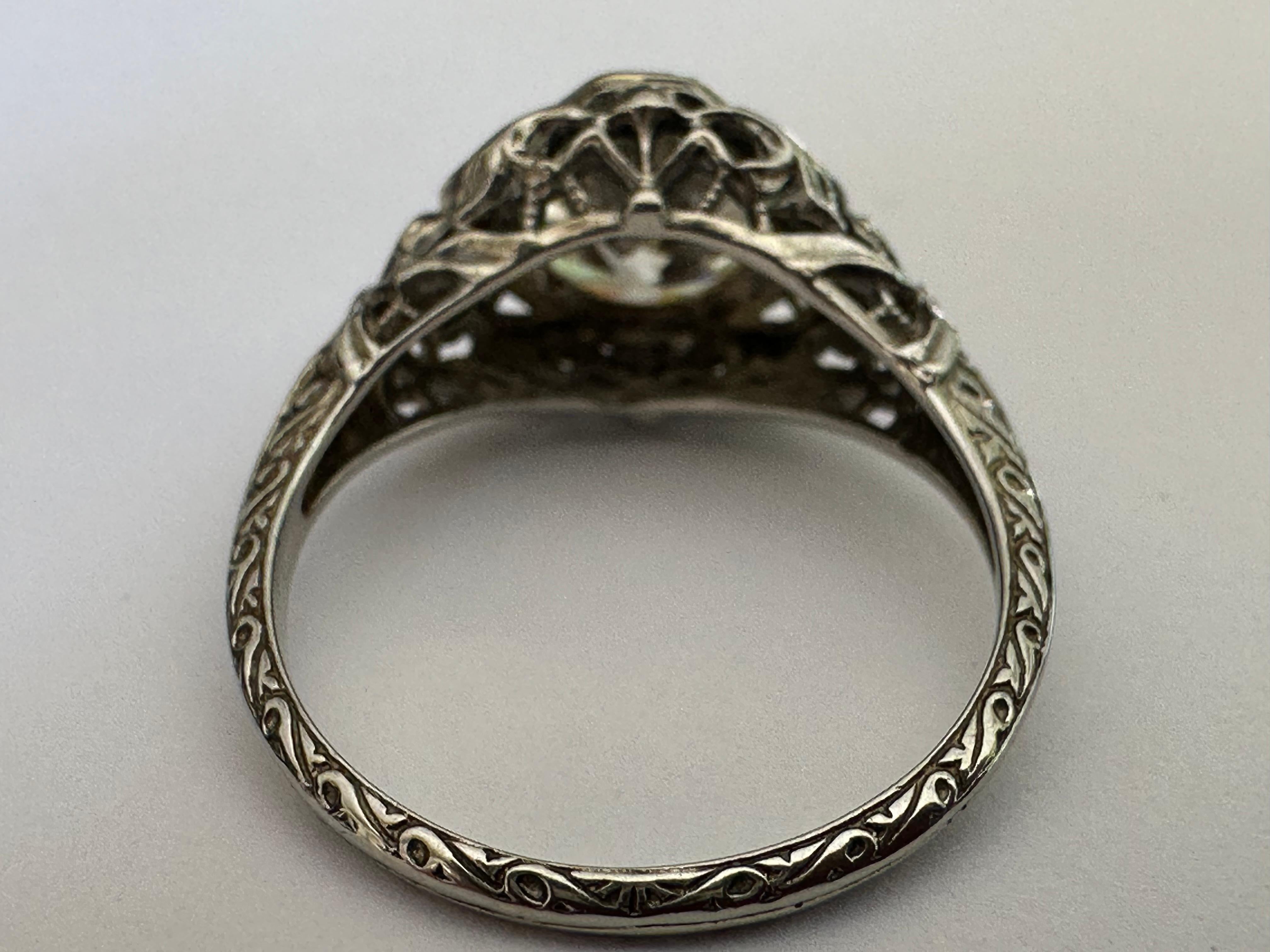 Art Deco 1,46-karätiger Diamant Solitär-Ring im Zustand „Gut“ in Denver, CO