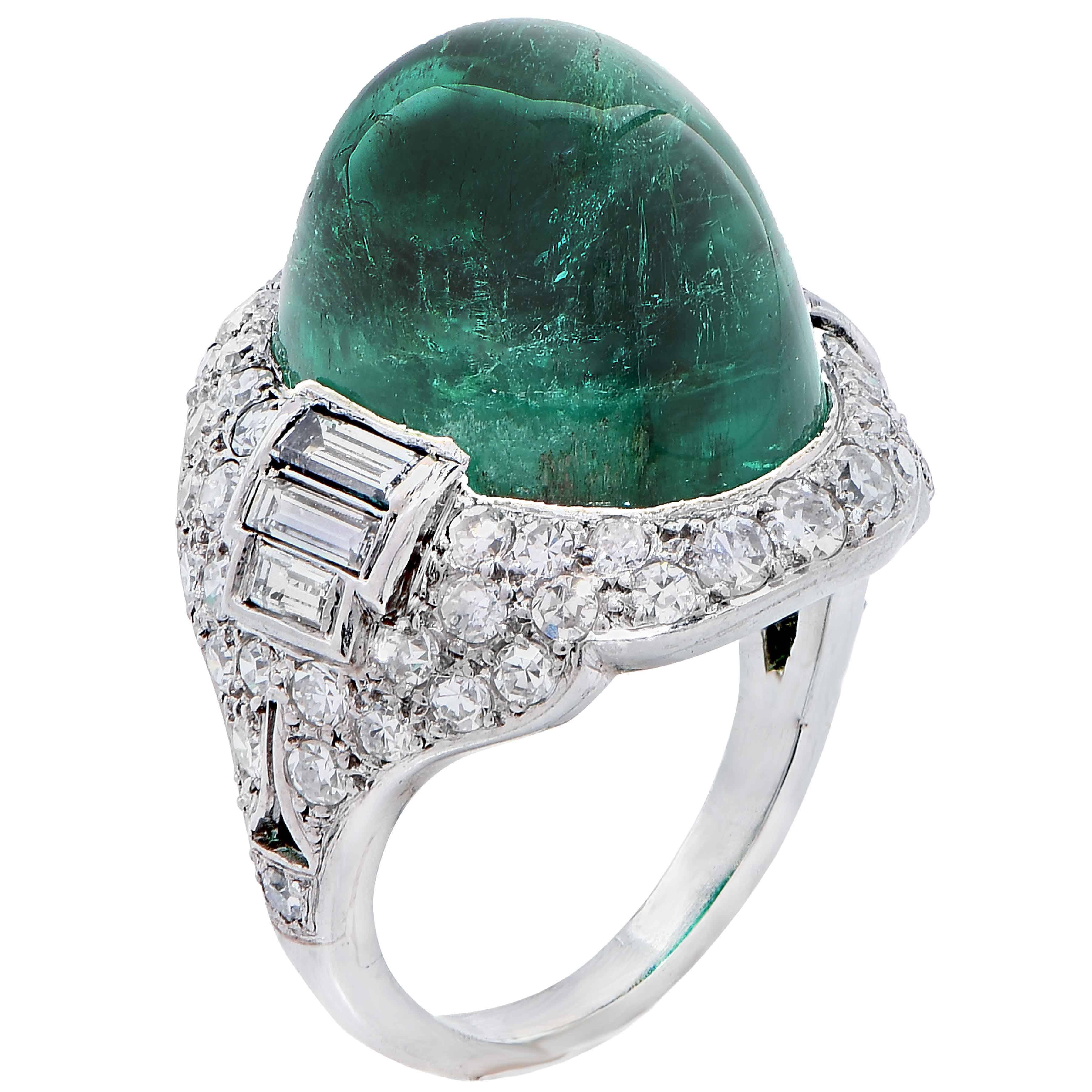 Art Deco 14.75 Carat Sugarloaf Cabochon Cut Colombian Emerald Diamond Ring For Sale