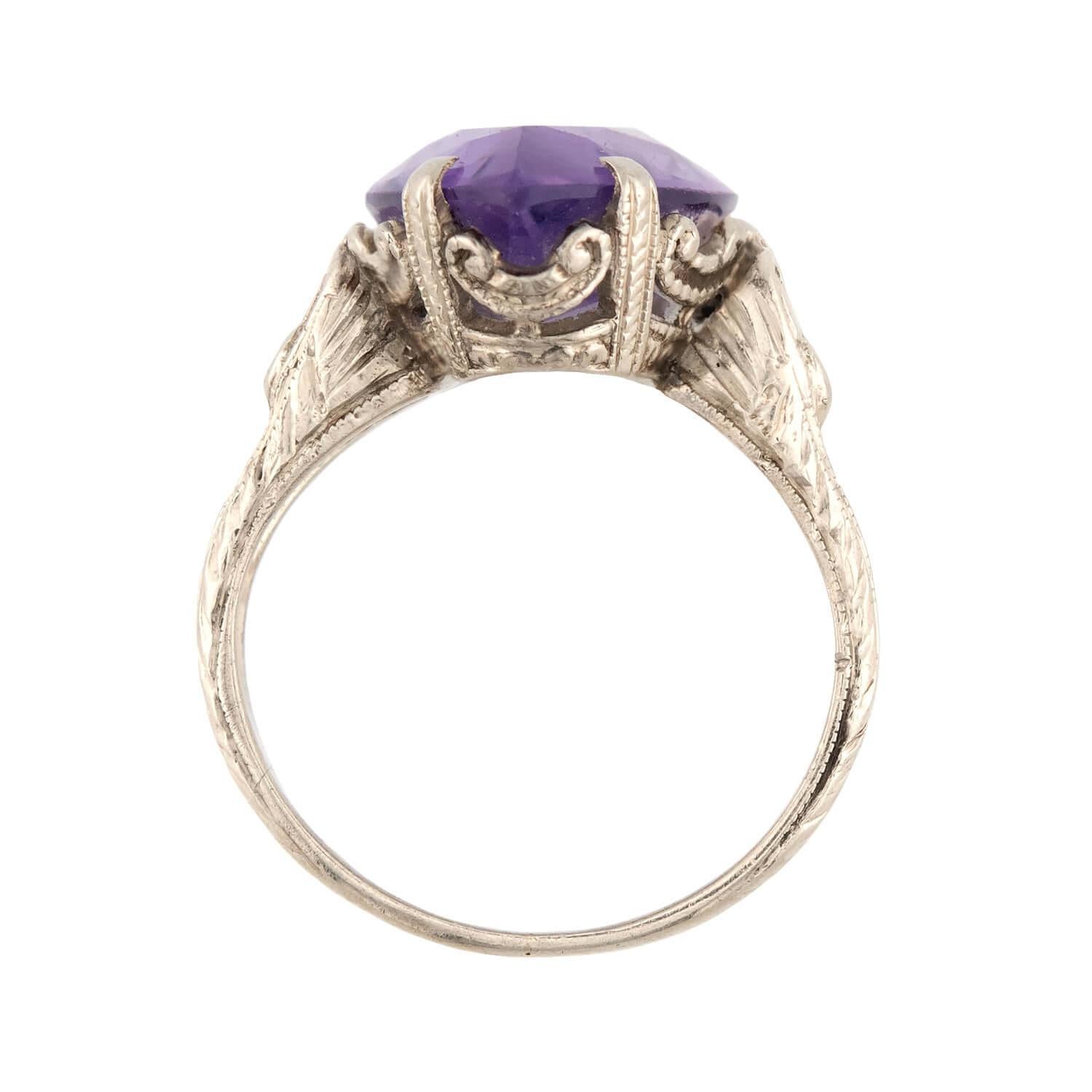 Grezzo Anello Art Deco 14k Ametista Navette in vendita