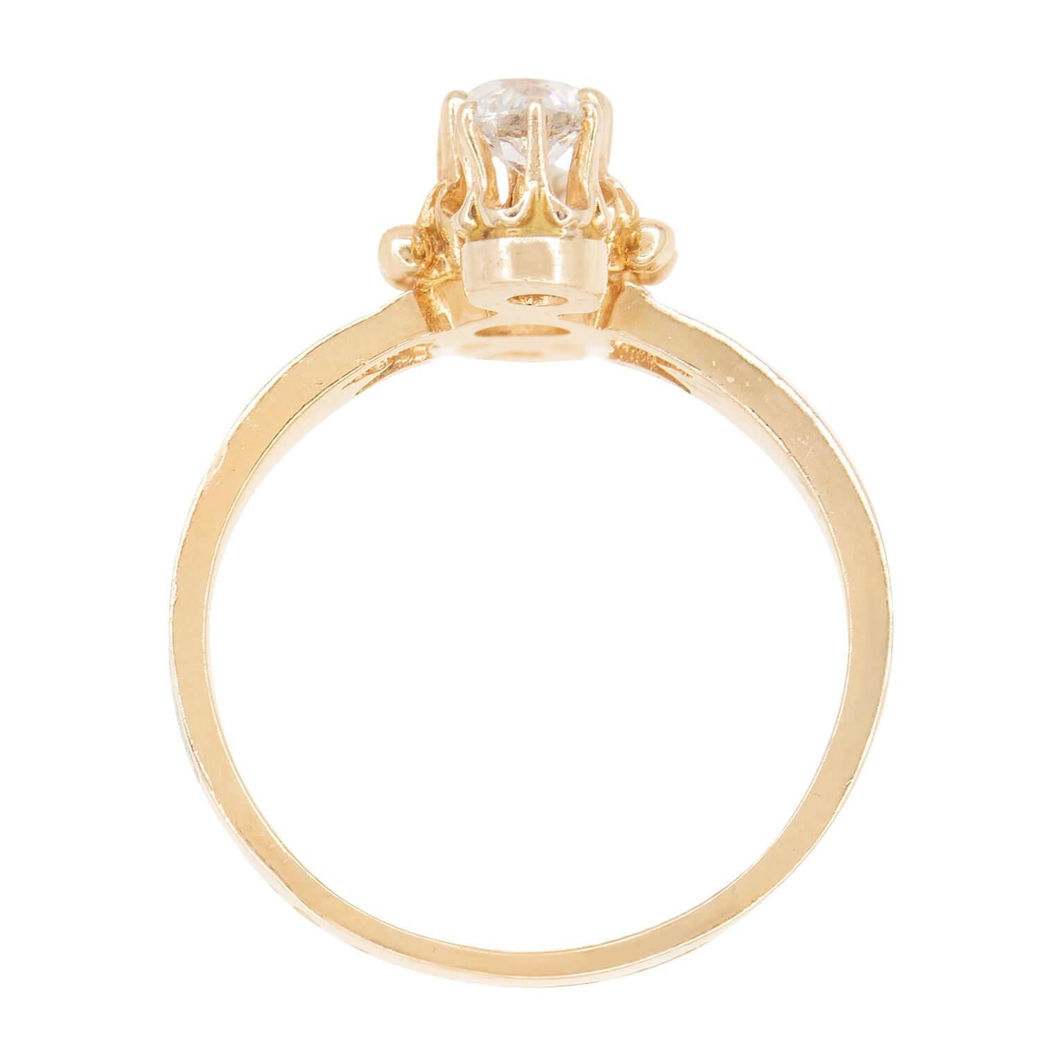 Taille vieille mine Bague navette Art déco 14 carats émaillée de diamants en vente