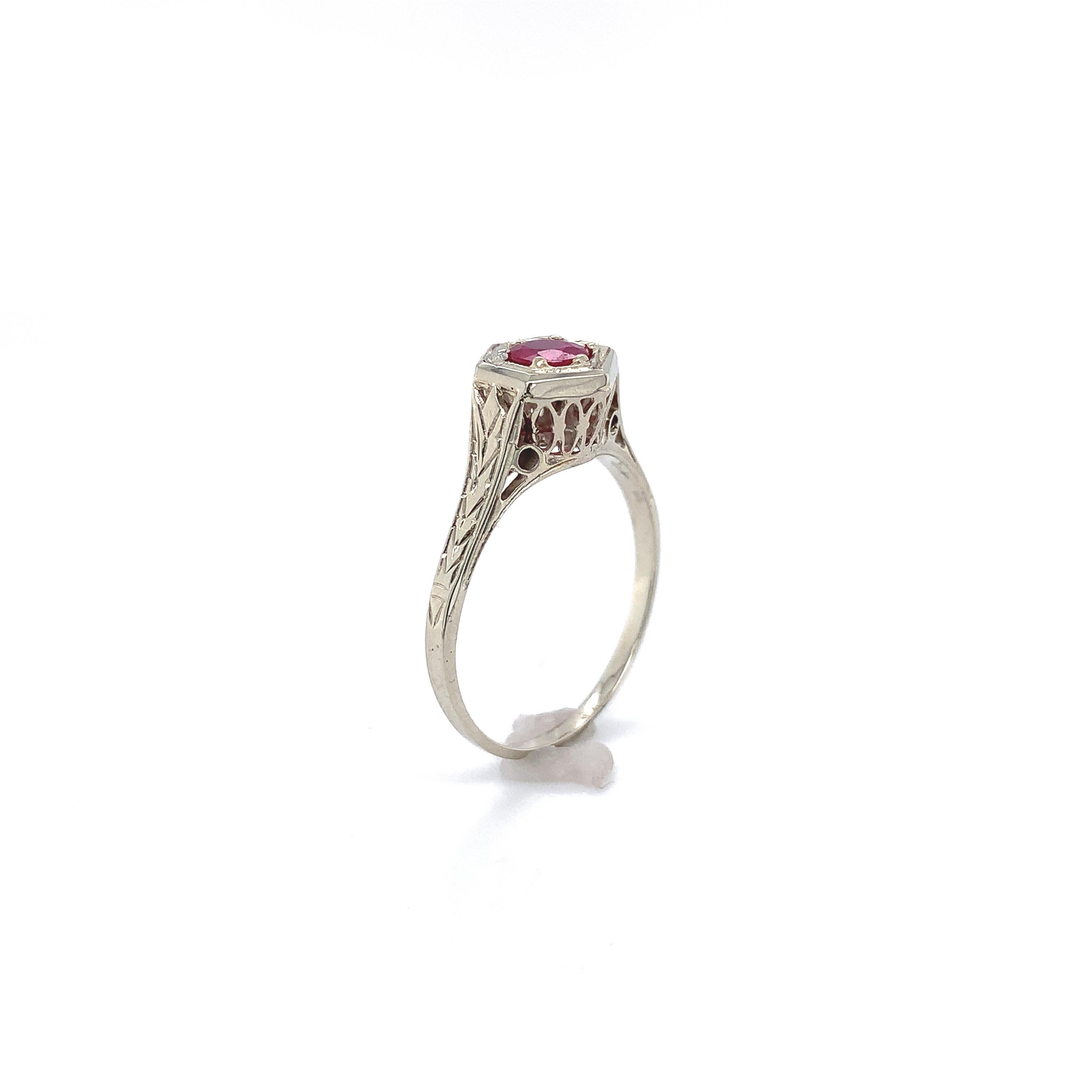 Art Deco 14K Gold .49ct Ruby Ring Hand Engraved In Good Condition For Sale In Big Bend, WI
