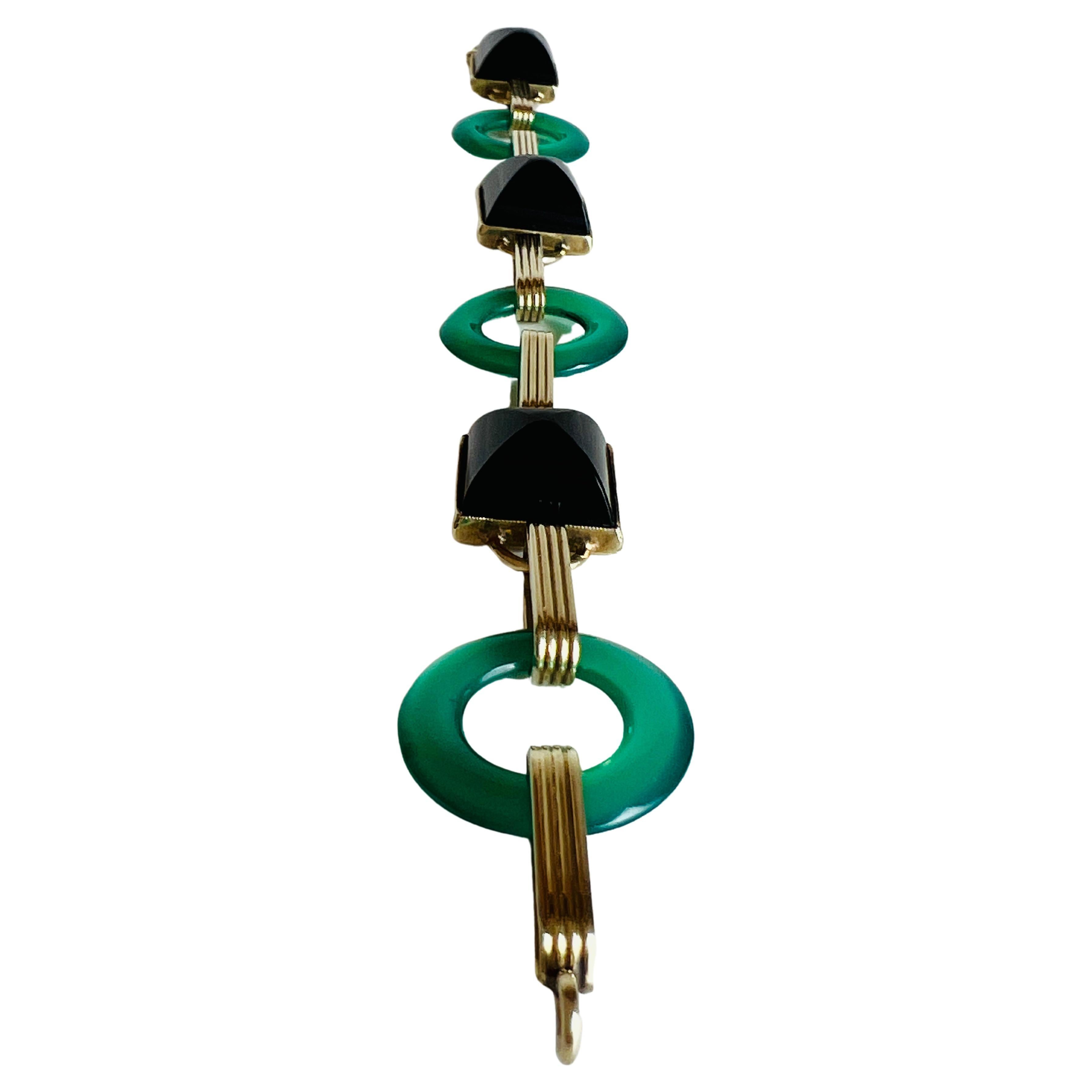 Außergewöhnliches Art-Déco-Armband mit 3 schwarzen Onyxen im Zuckerhut-Cabochon-Schliff und 3 grünen Chrysopras in Scheibenform als 