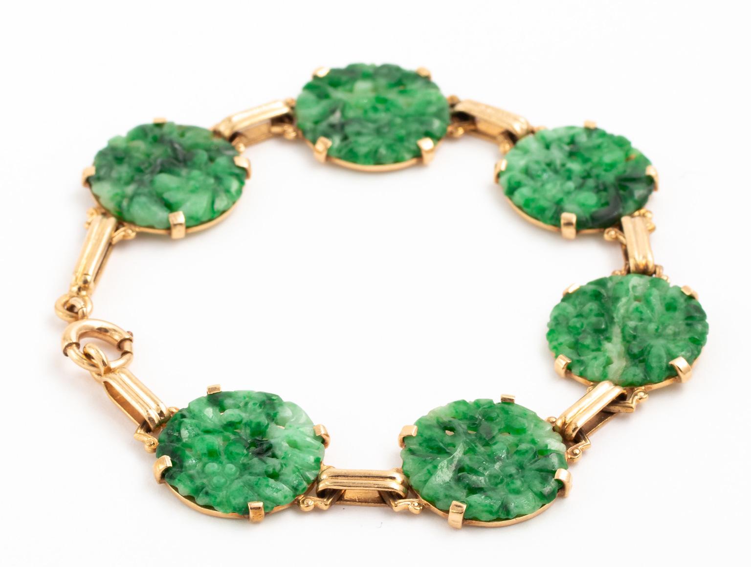 Women's Art Deco 14 Karat Gold Carved Chinese Jadeite Jade Disk Link Bracelet