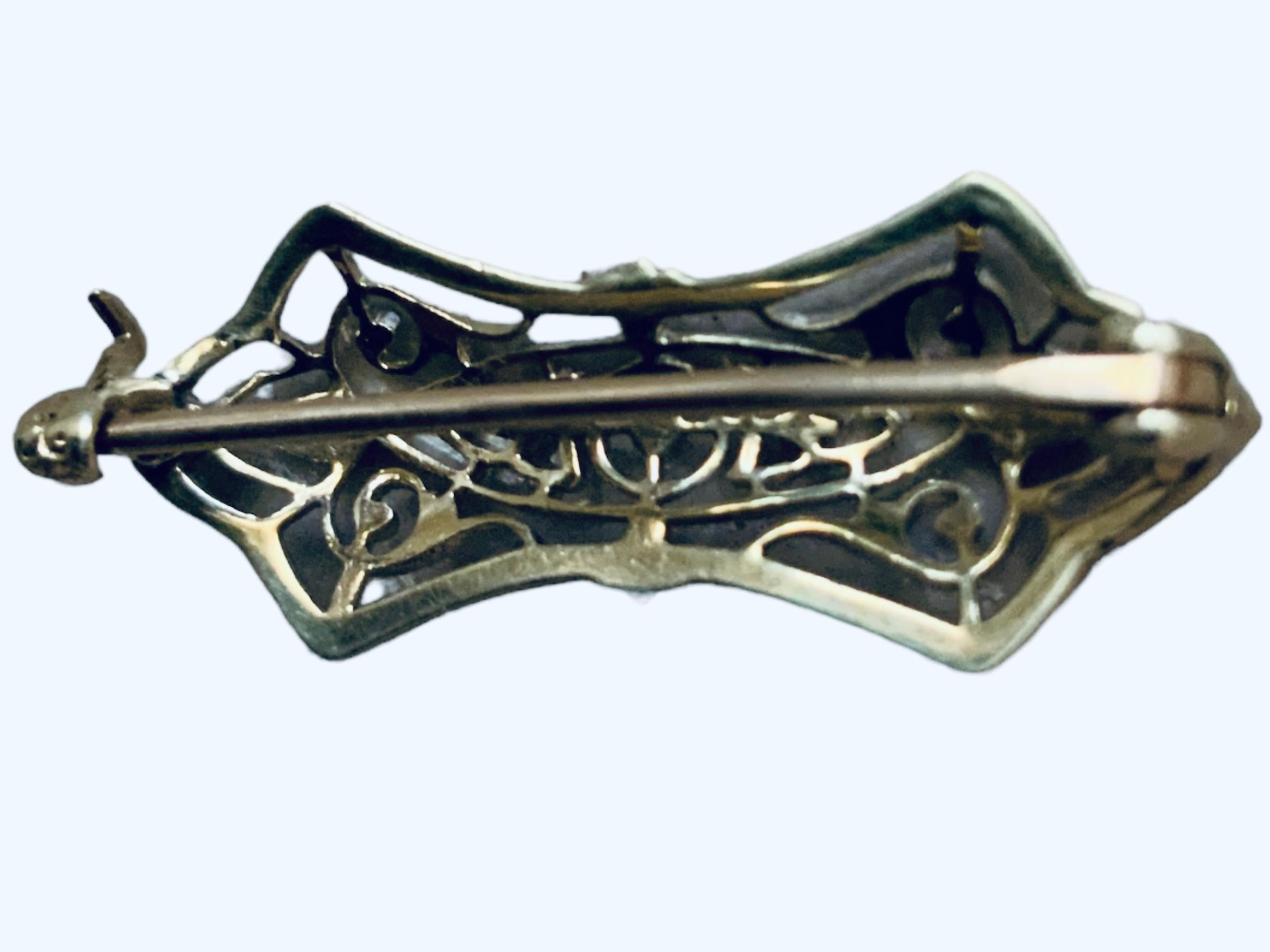 Art Deco 14K Gold Small Filigree Brooch/Pin In Good Condition For Sale In Guaynabo, PR