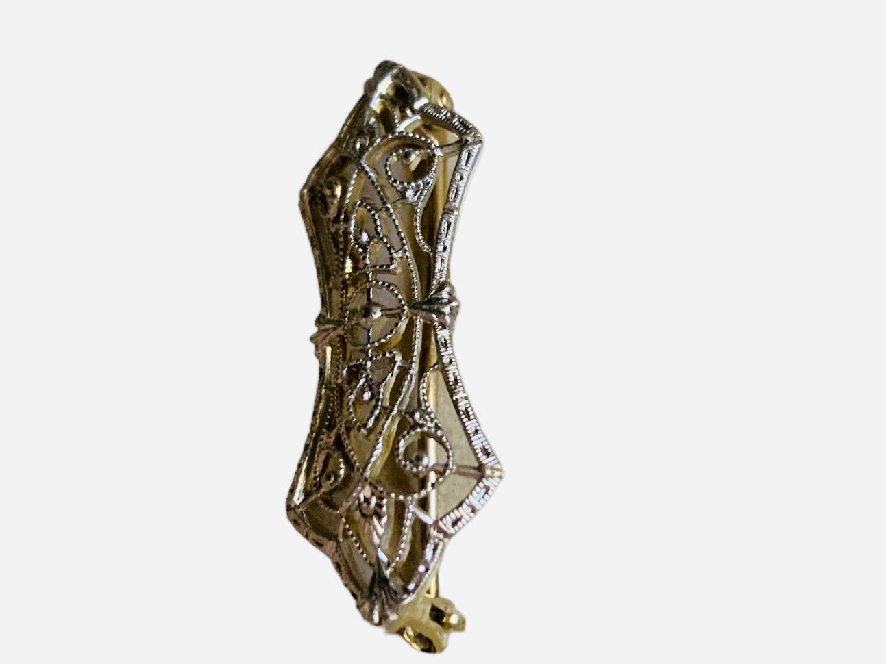 Art Deco 14K Gold Small Filigree Brooch/Pin For Sale 4