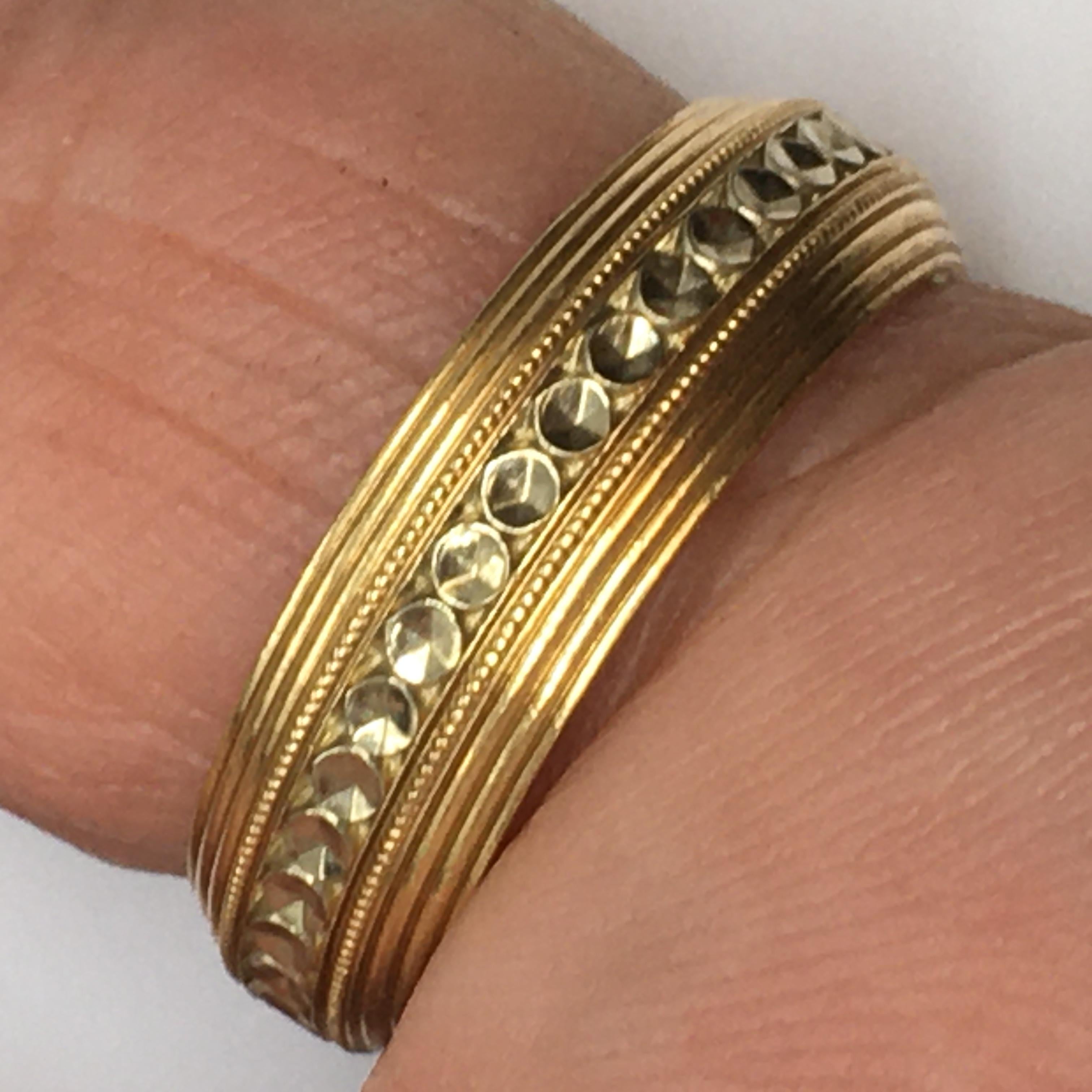 14k art carved gold ring