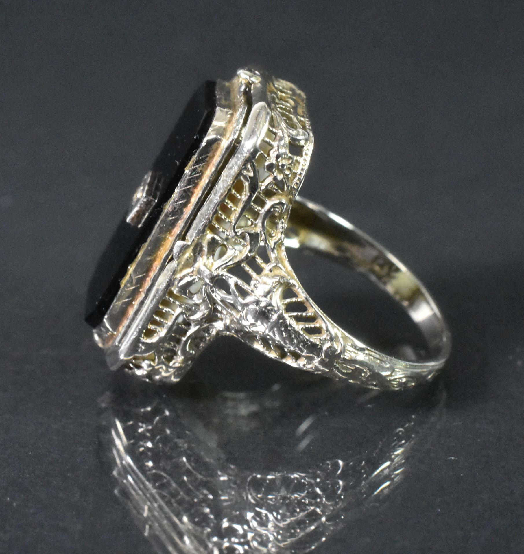 Art Deco 14k Onyx and Diamond Cameo Flip Reversible Ring, Size 6 3/4 In Good Condition In Toledo, OH