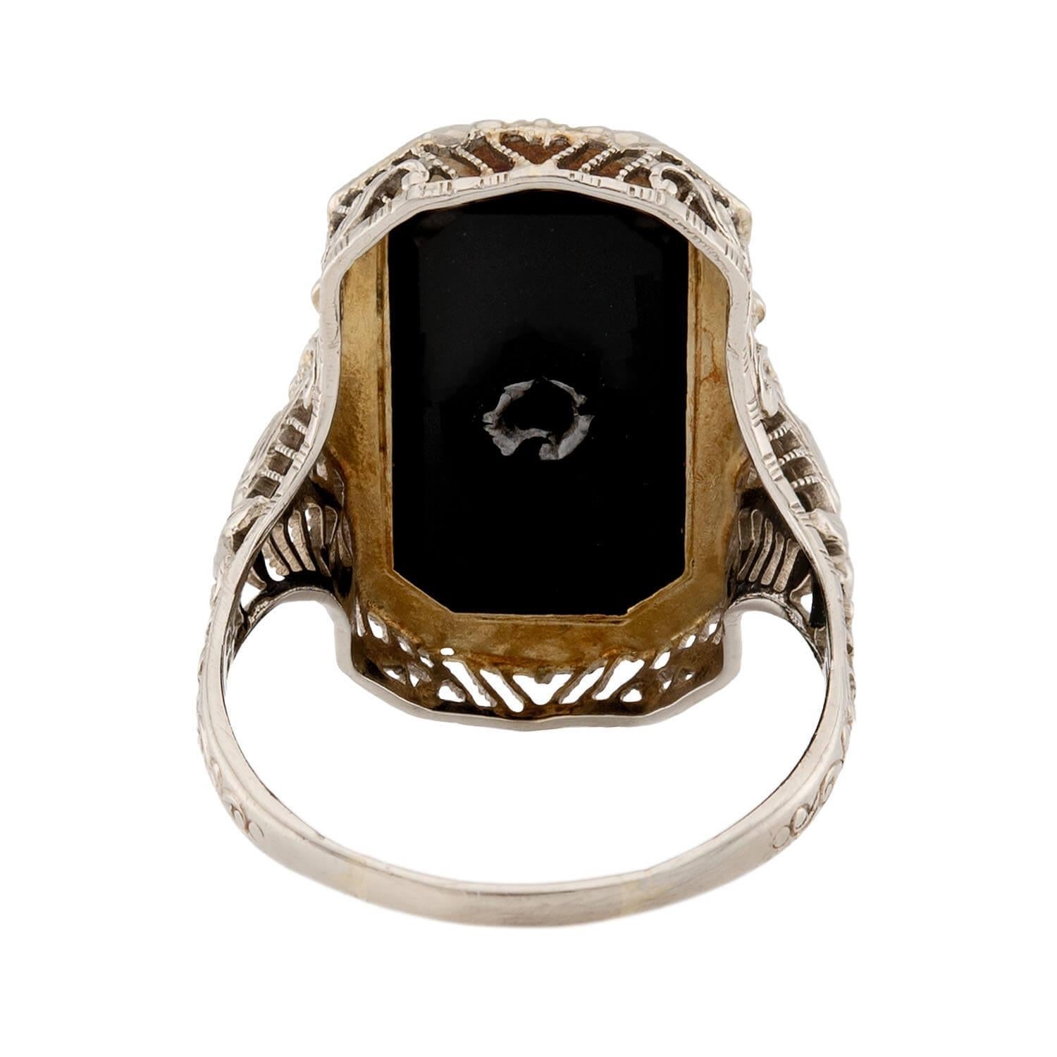 Art Deco 14k Opal, Onyx, and Diamond Filigree Ring In Good Condition For Sale In Narberth, PA