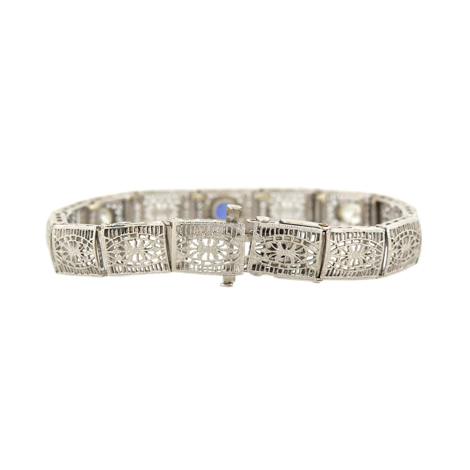 Art Deco 14k Bracelet en filigrane avec diamants et saphirs taille poire Pour femmes en vente
