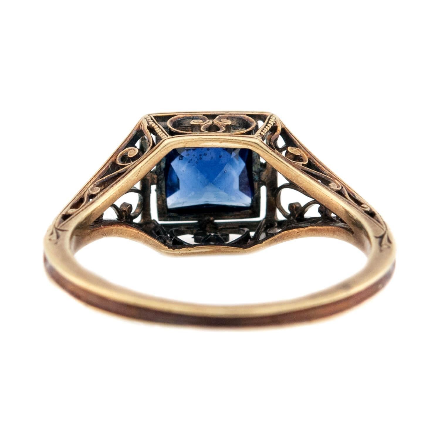 Women's Art Deco 14k Sapphire Ring For Sale