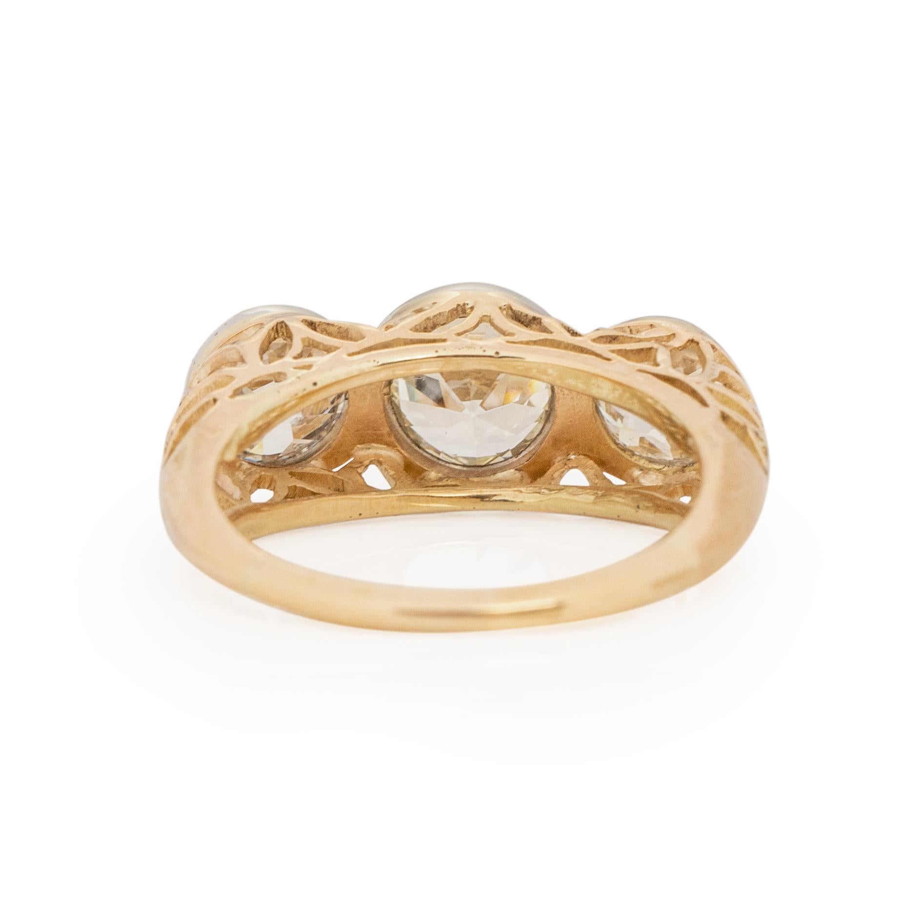 Art Deco 14K Two Tone Vintage Three Stone Ring GIA Certified Engagement Ring In Good Condition In Addison, TX