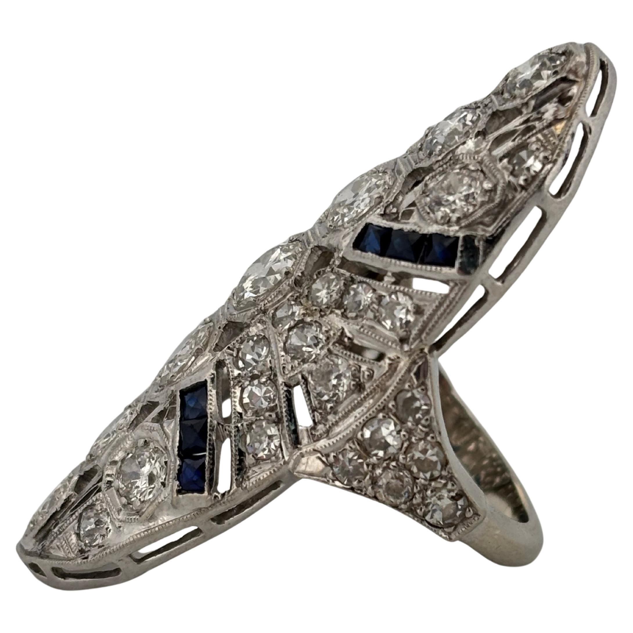 Anello Art Deco in oro bianco 14K con diamanti e zaffiri H SI1 da 3,36 ct. in vendita 1