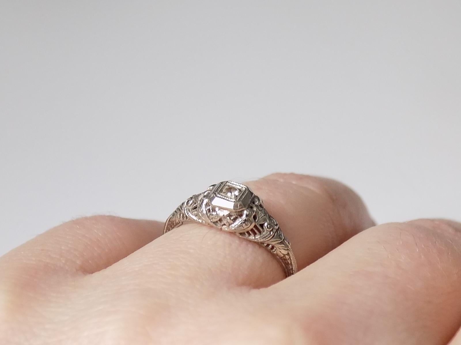 Women's Art Deco 14 Karat White Gold and Diamond Ring For Sale