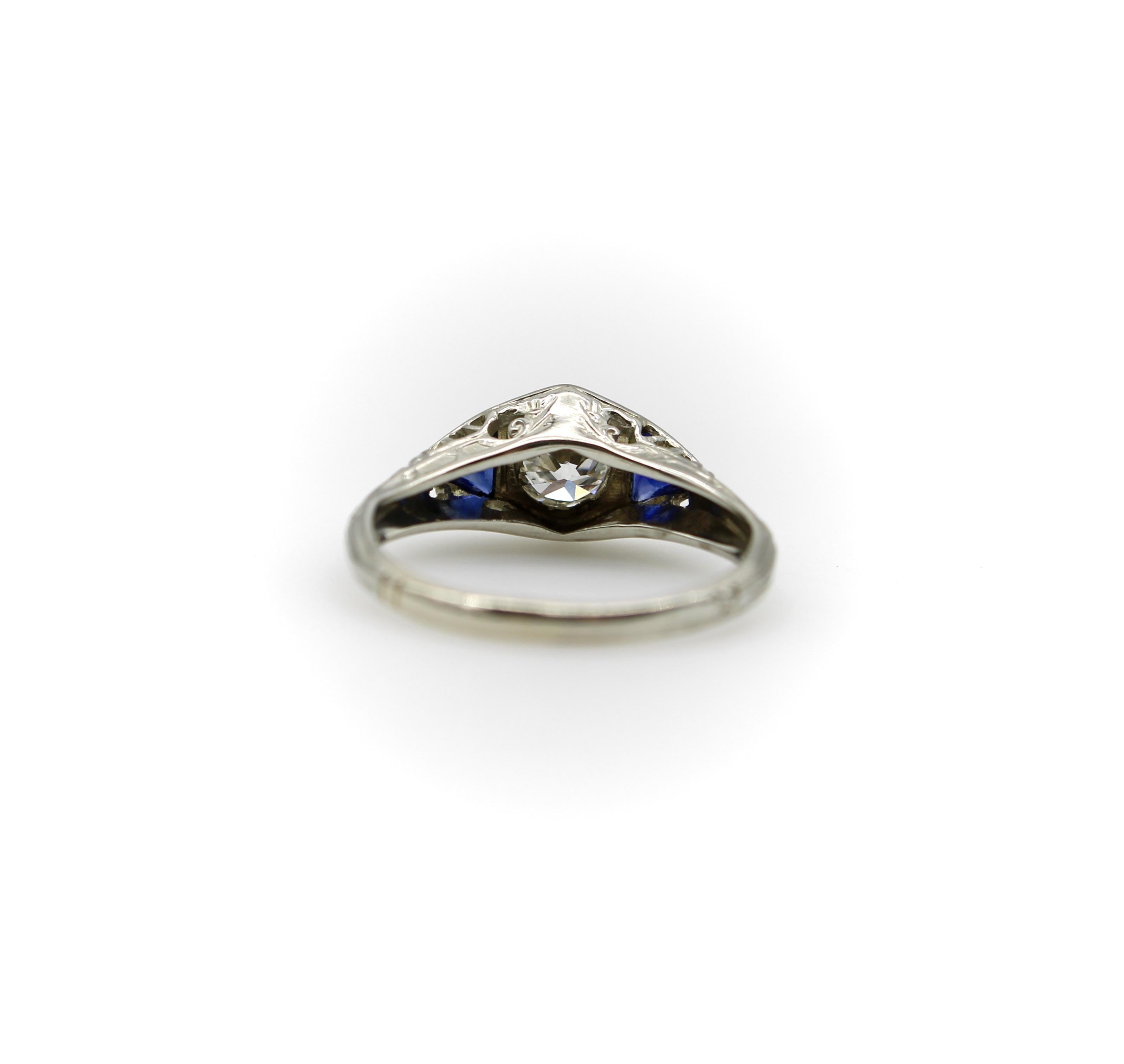 Bague Art déco en or blanc 14K avec diamants et saphirs en vente 1