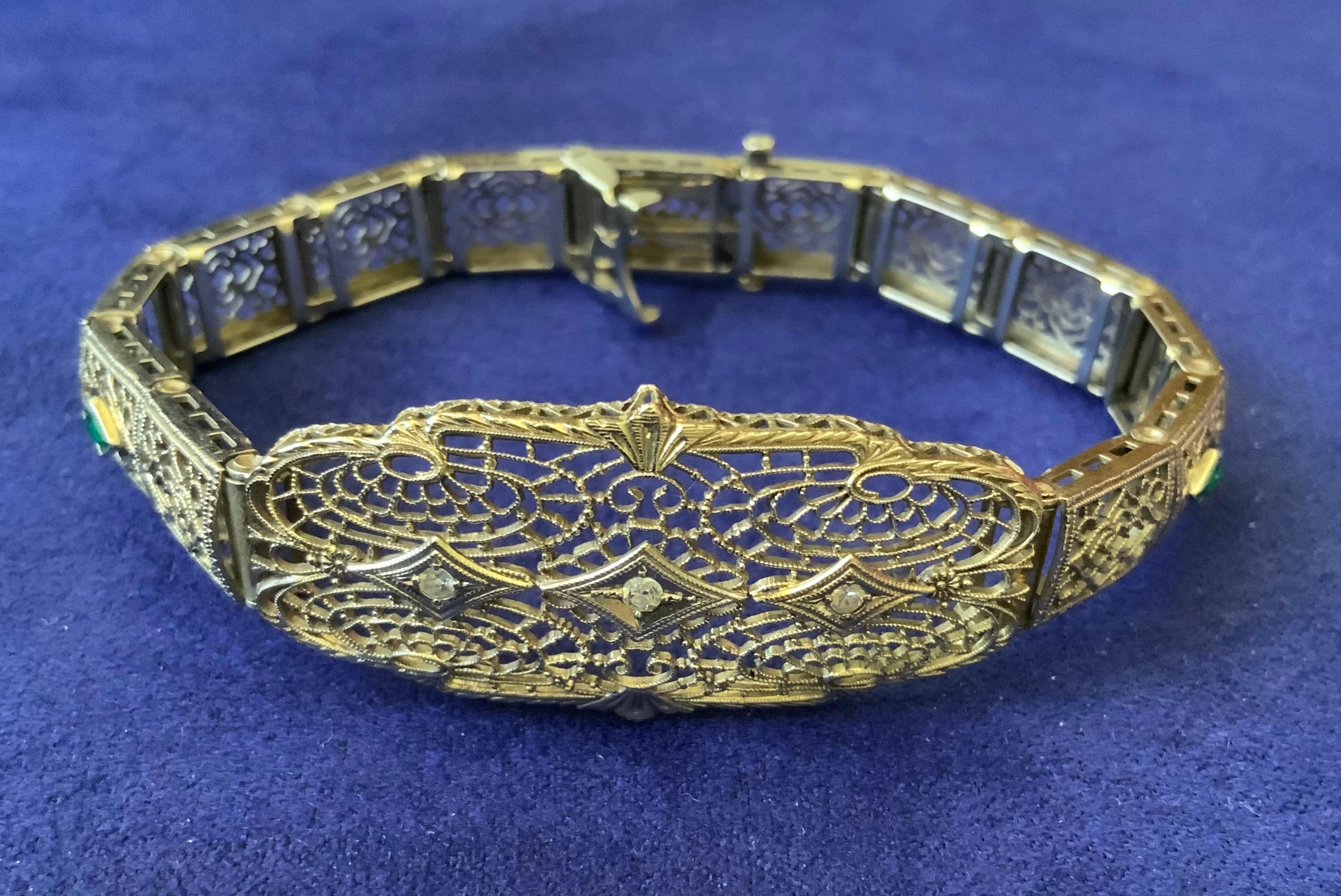 Art Deco 14K White Gold Diamond Filigree Bracelet For Sale 3