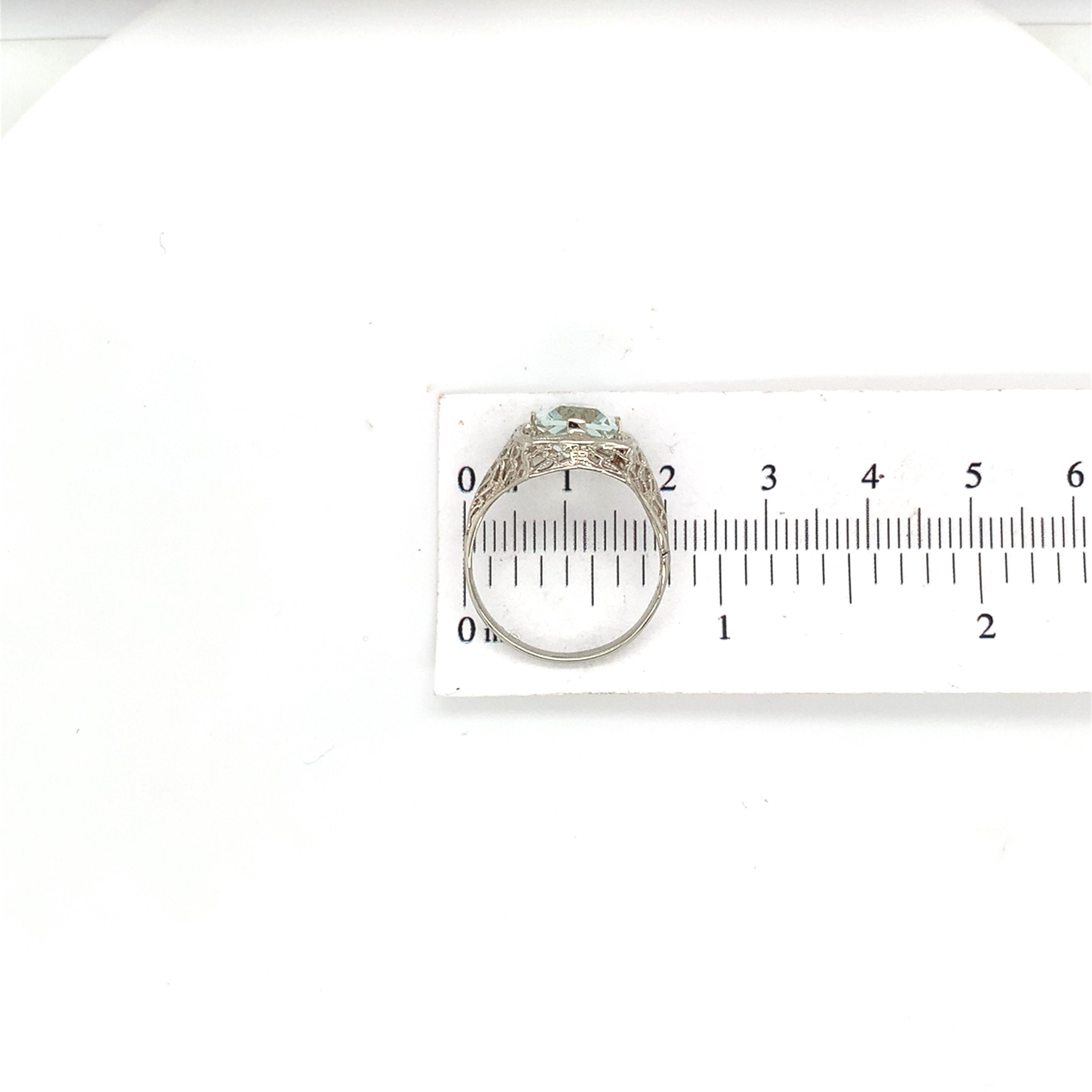 Art Deco 14K White Gold Filigree 2.18 carat Aquamarine Ring  size 8.25 For Sale 4