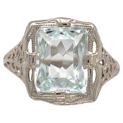 Bague Art déco en or blanc 14 carats filigrane aigue-marine 2,18 carats  taille 8.25