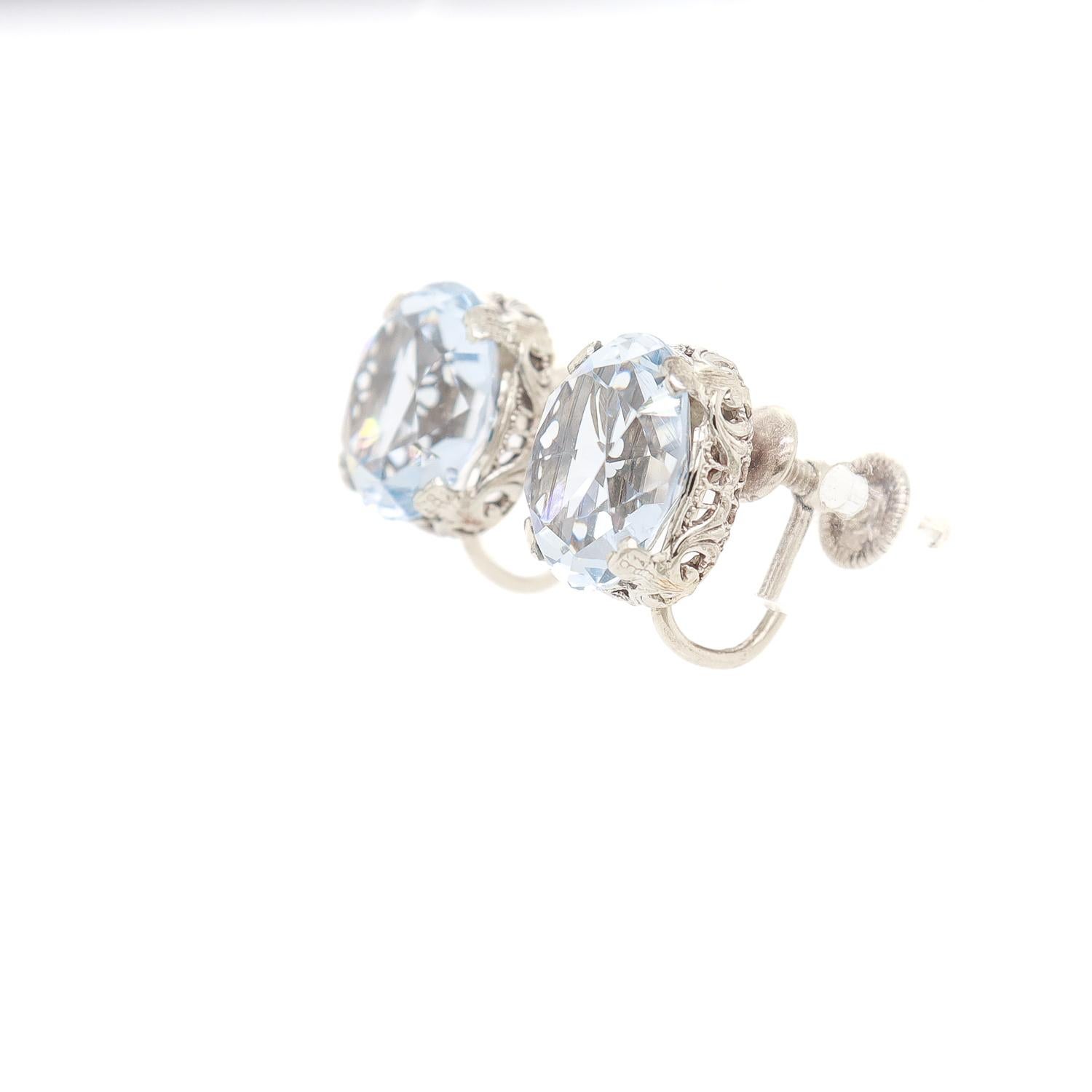 Women's Art Deco 14K White Gold Filigree & Light Blue Spinel Screwback Earrings For Sale