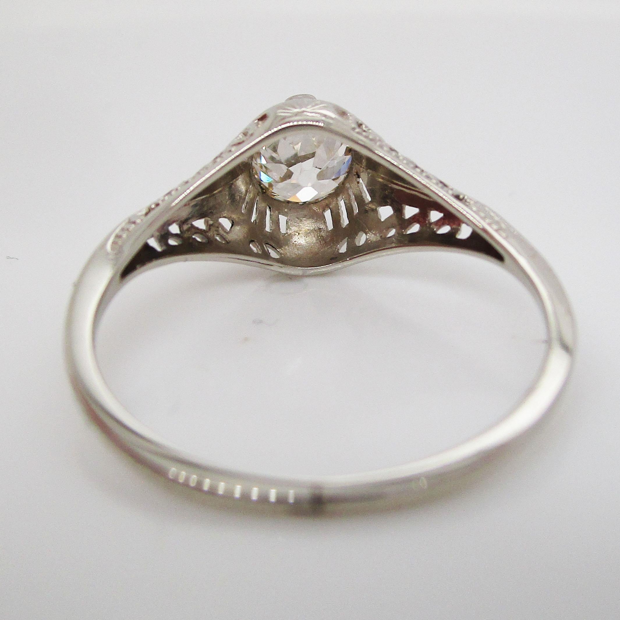 Art Deco 14 Karat White Gold Filigree Old Mine Cut Diamond Engagement Ring 2