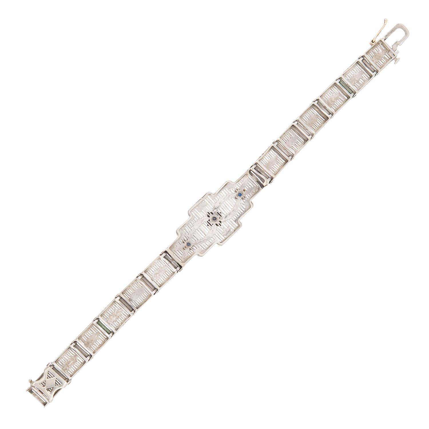 Bracelet ligne filigrane Art déco 14 carats avec saphir blanc Bon état - En vente à Narberth, PA