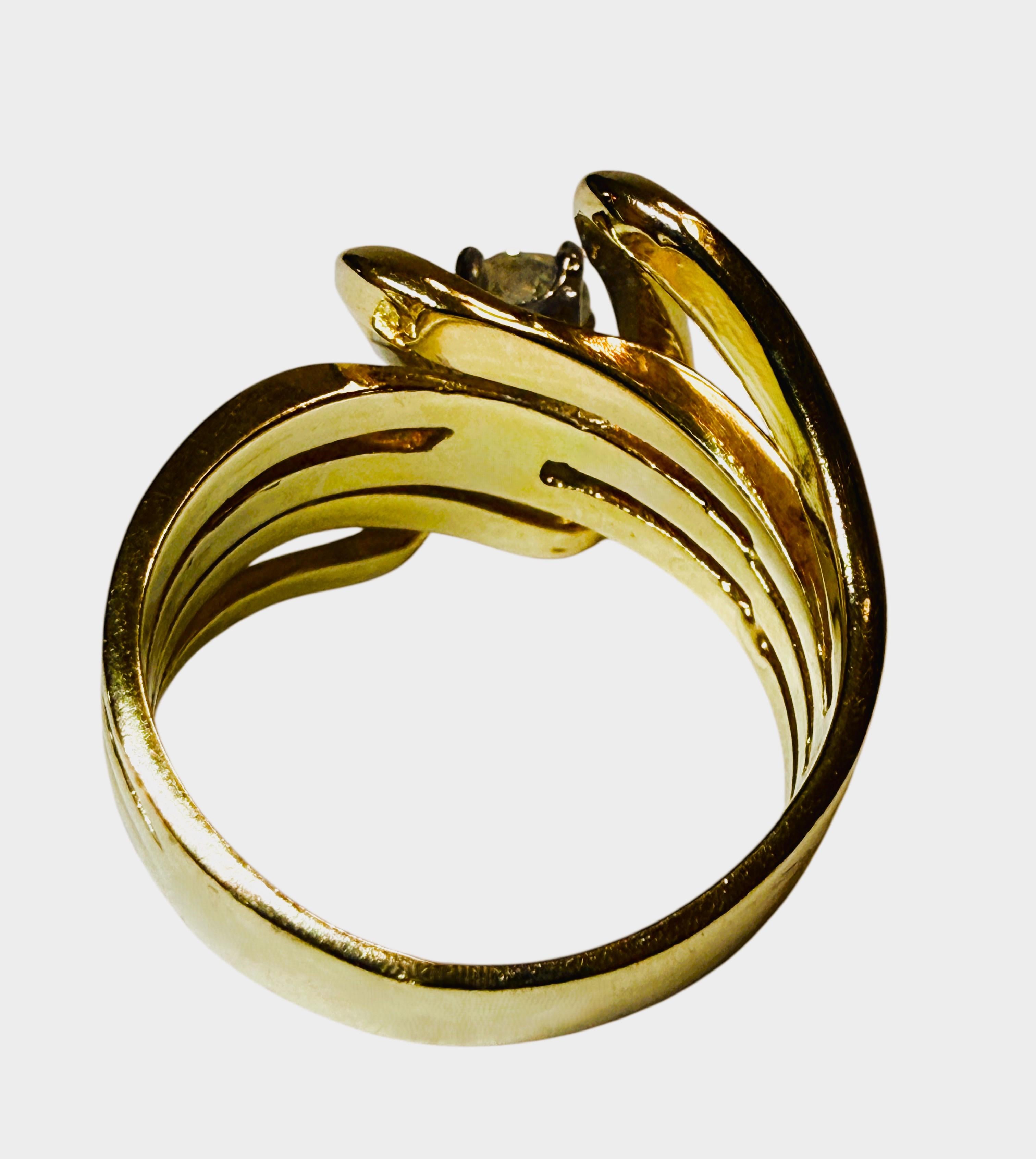Art Deco 14k Gelbgold .25 Karat Brillantschliff Diamantring Größe 6 im Angebot 4
