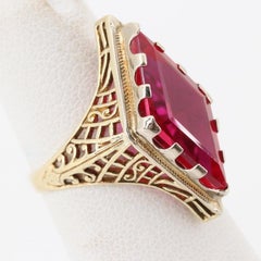 Art Deco 14 Karat Gold Lozenge Kite Cut 5.25 Carat Synthetic Ruby Filigree Ring