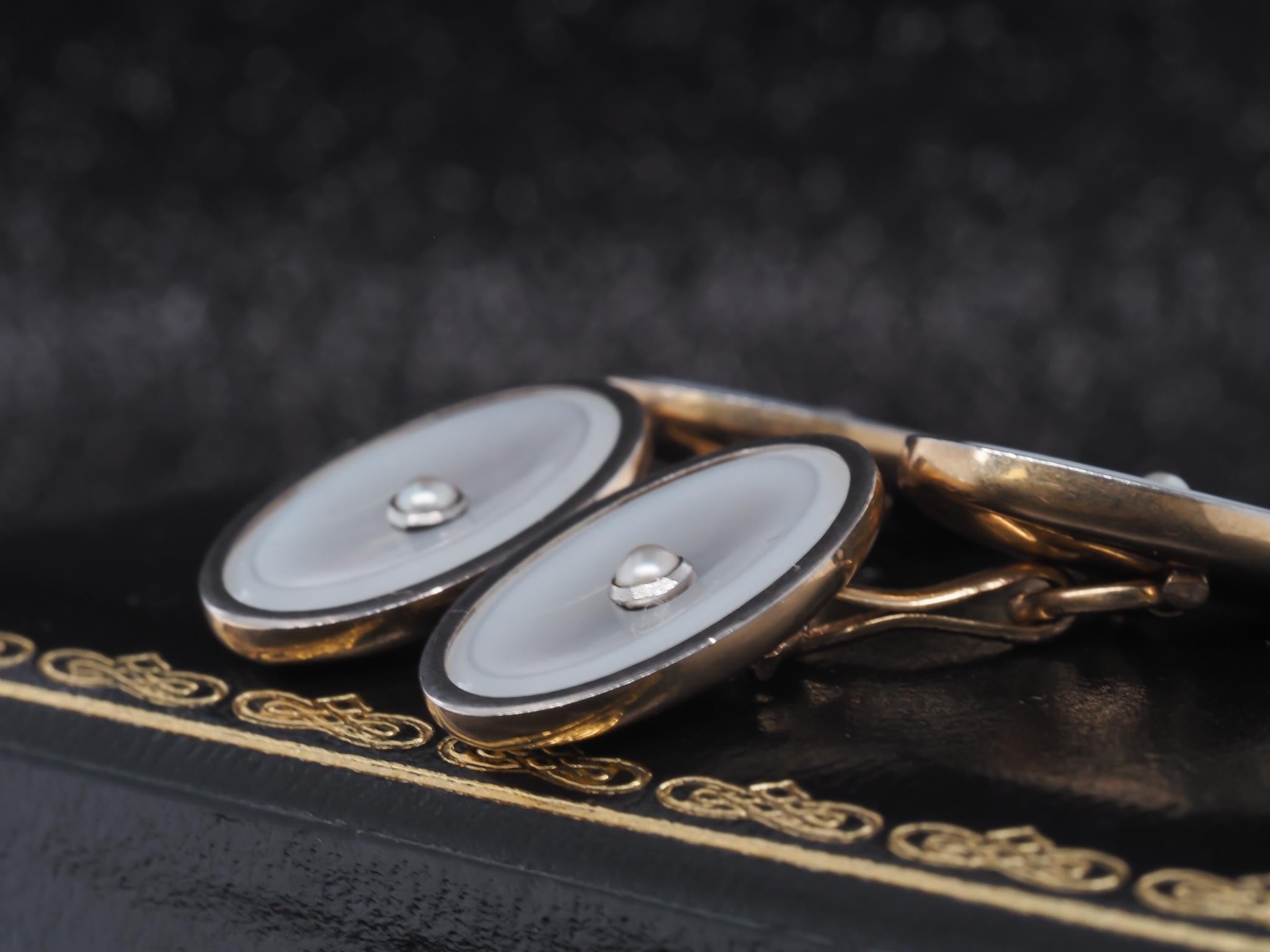 Art Deco 14K Yellow Gold Mother of Pearl Cufflinks For Sale 2