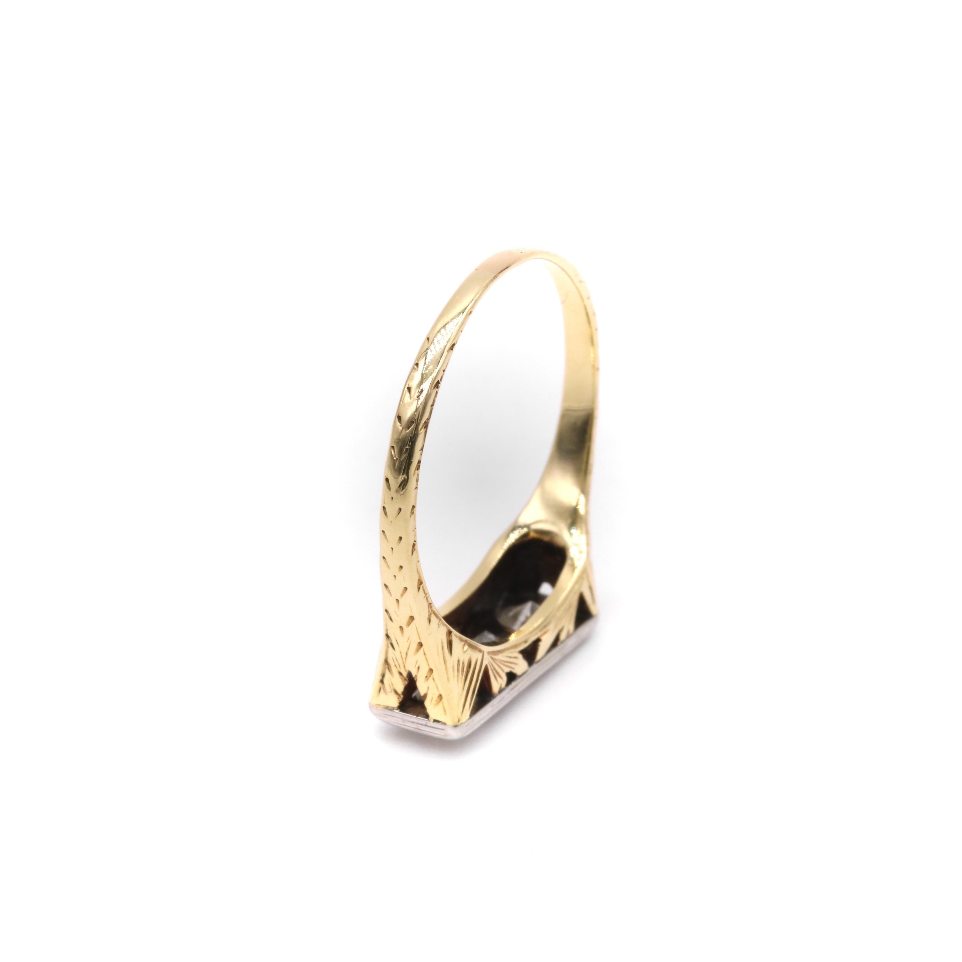 Art Deco 14K Yellow Gold & Platinum 0.6ctw Transitional Cut Diamond Trilogy Ring For Sale 4
