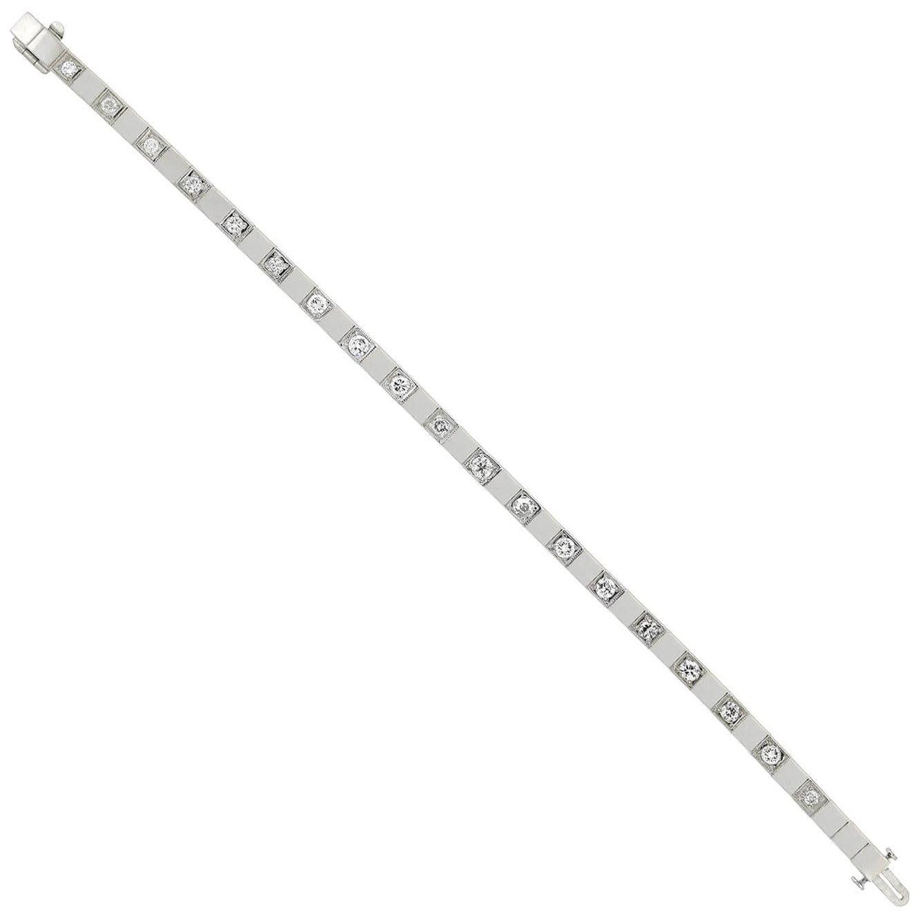 Round Cut Art Deco 14 Karat Alternating 2 Total Carat Diamond Link Bracelet