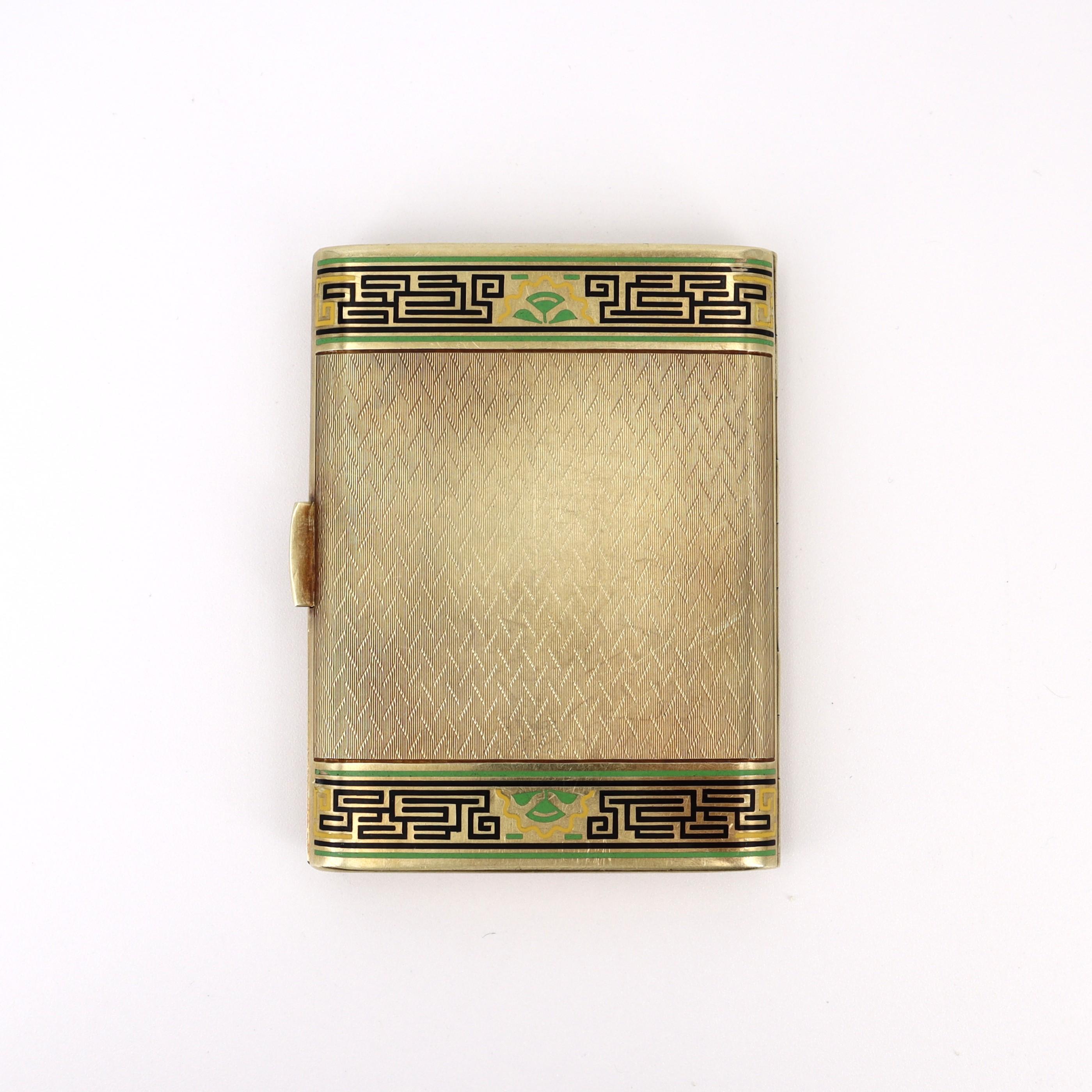 Art Deco 14kt yellow Gold Box with Jade and Enamel For Sale 7
