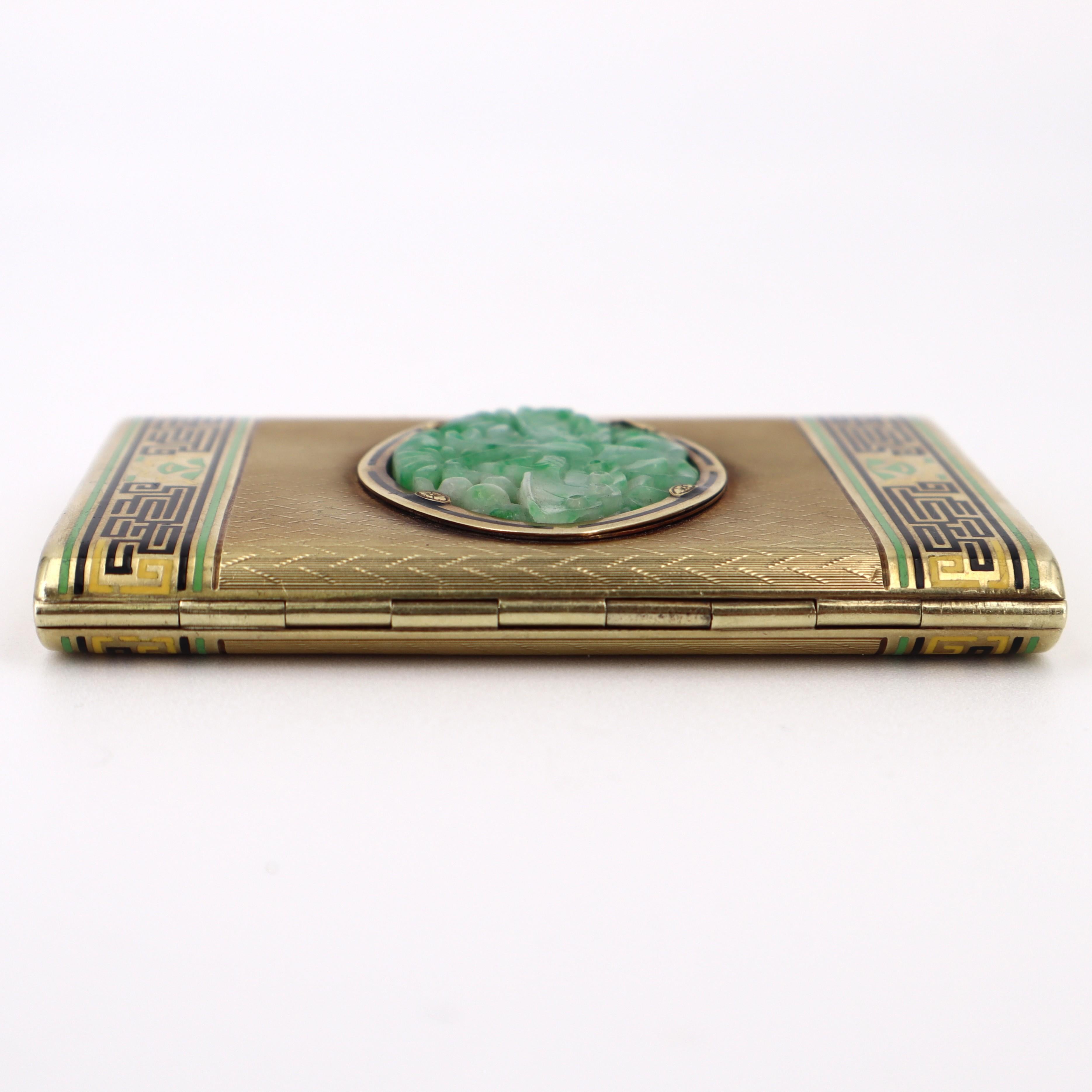 Art Deco 14kt yellow Gold Box with Jade and Enamel For Sale 4