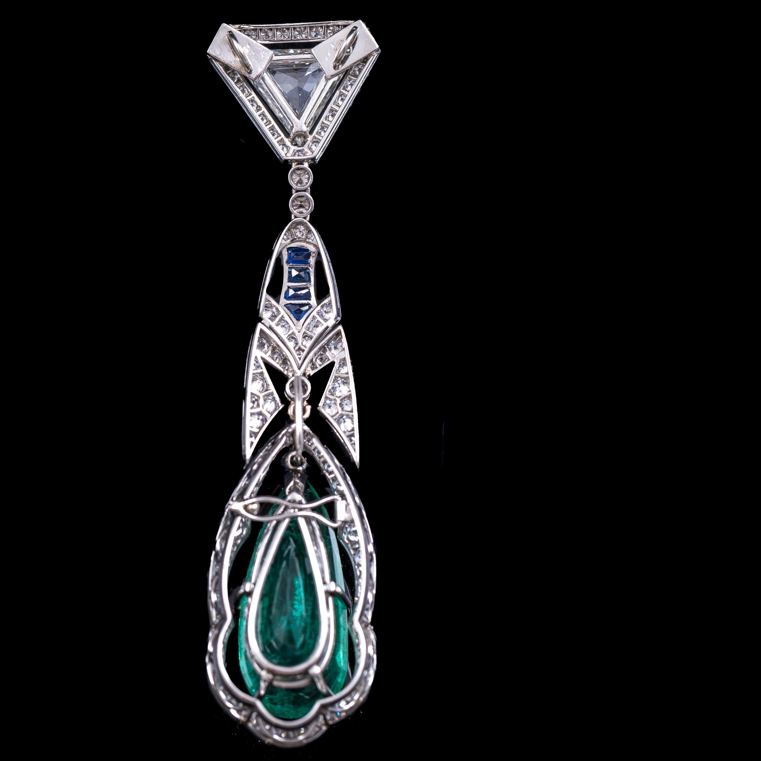 Art Deco 15 Carat Colombian Emerald Sapphire Diamond Pendant Necklace Platinum For Sale 7