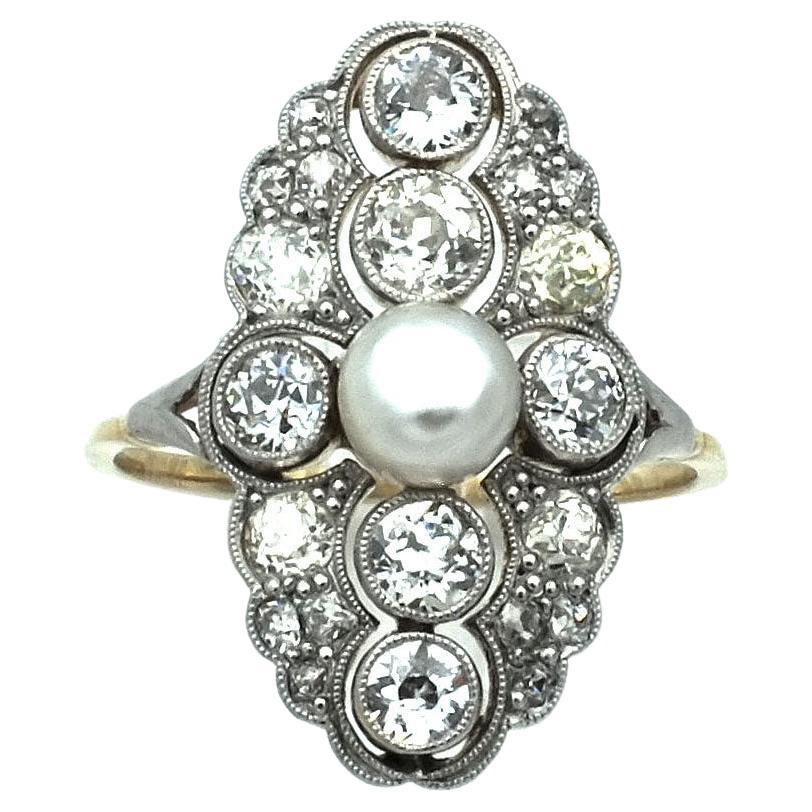 Art Deco 1.5 Carat Diamond Pearl Gold and Platinum Ring, circa 1915 For Sale