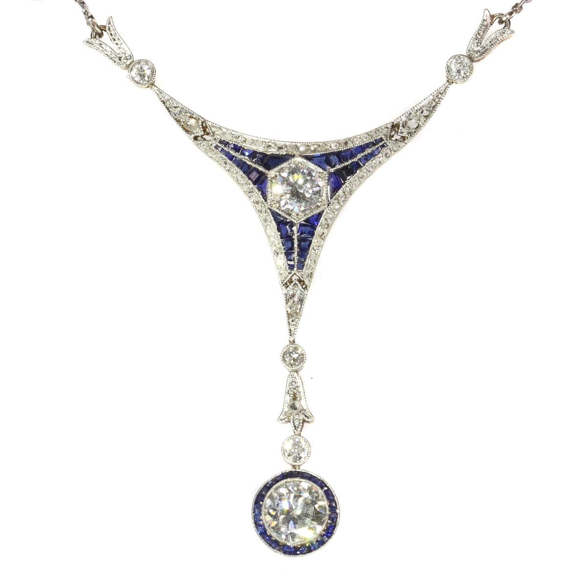 Art Deco 1.50 Carat Diamond and Sapphire 18 Karat Yellow Gold Pendant Necklace For Sale