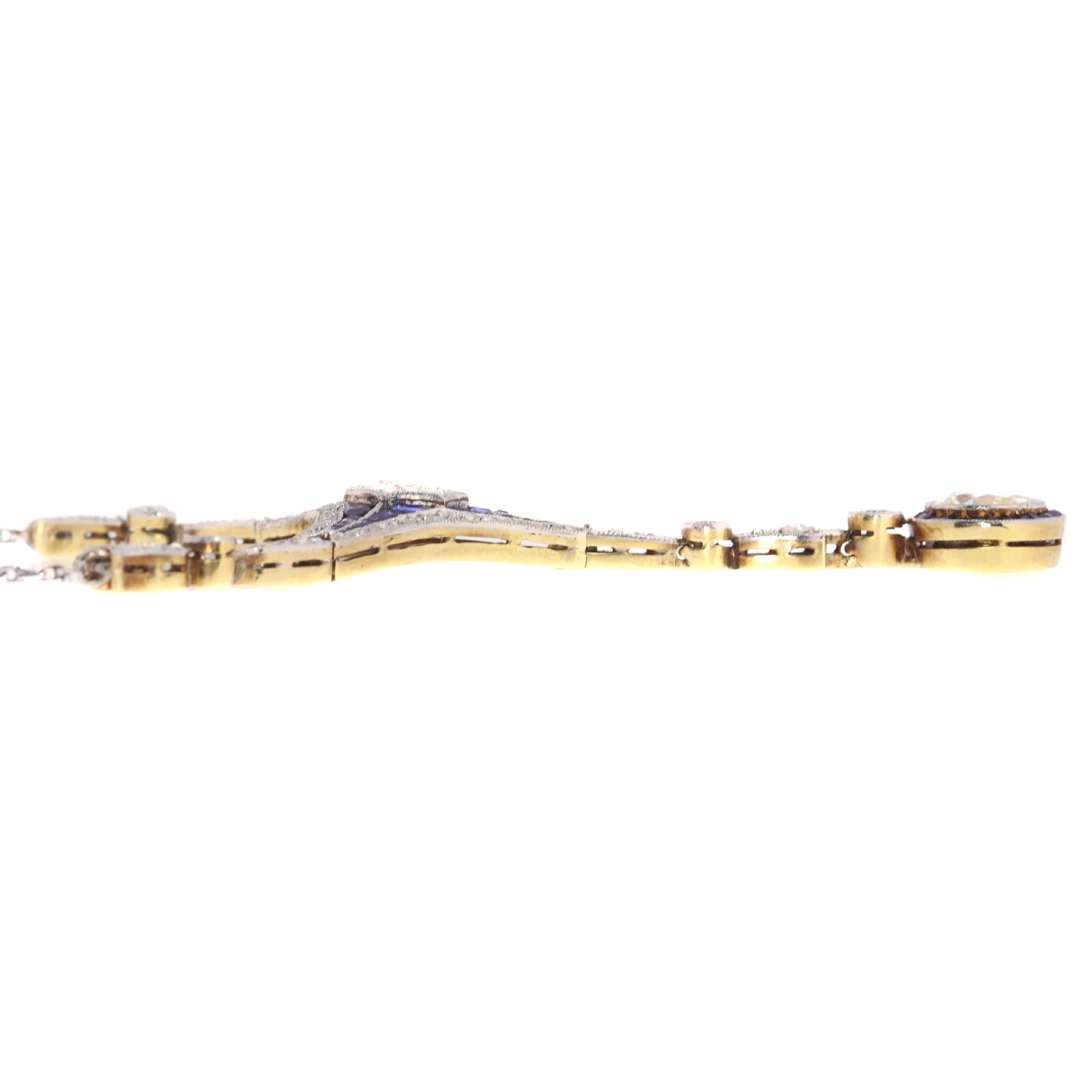 Art Deco 1.50 Carat Diamond and Sapphire 18 Karat Yellow Gold Pendant Necklace For Sale 2