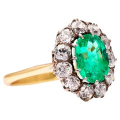 Art Deco 1.50 Carat Natural Emerald Diamond Antique Yellow Gold Engagement Ring