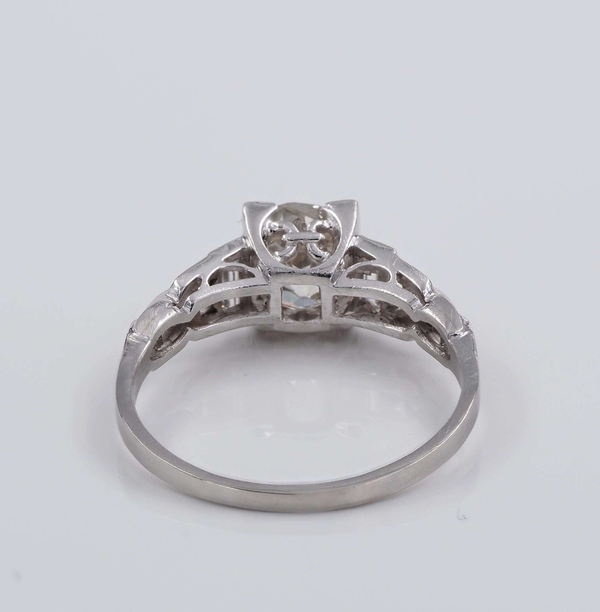 Women's Art Deco 1.50 Ct Diamond Solitaire Plus Platinum Ring