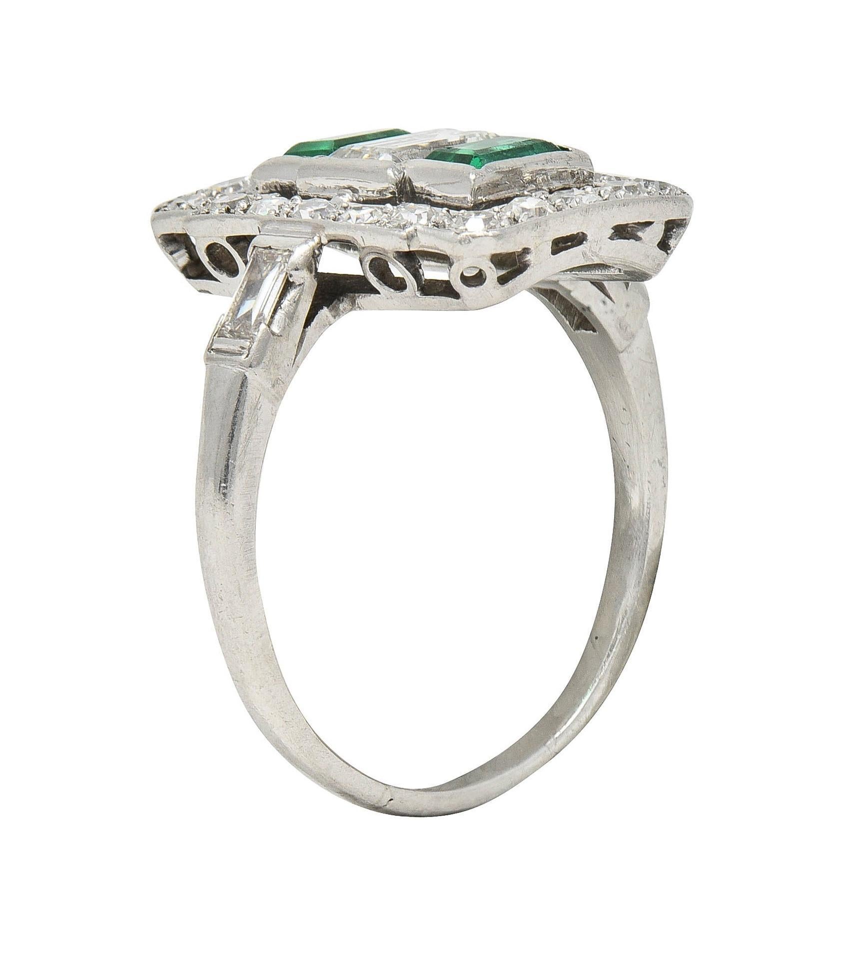 Art Deco 1.50 CTW Emerald Diamond Platinum Vintage Cluster Dinner Ring For Sale 5