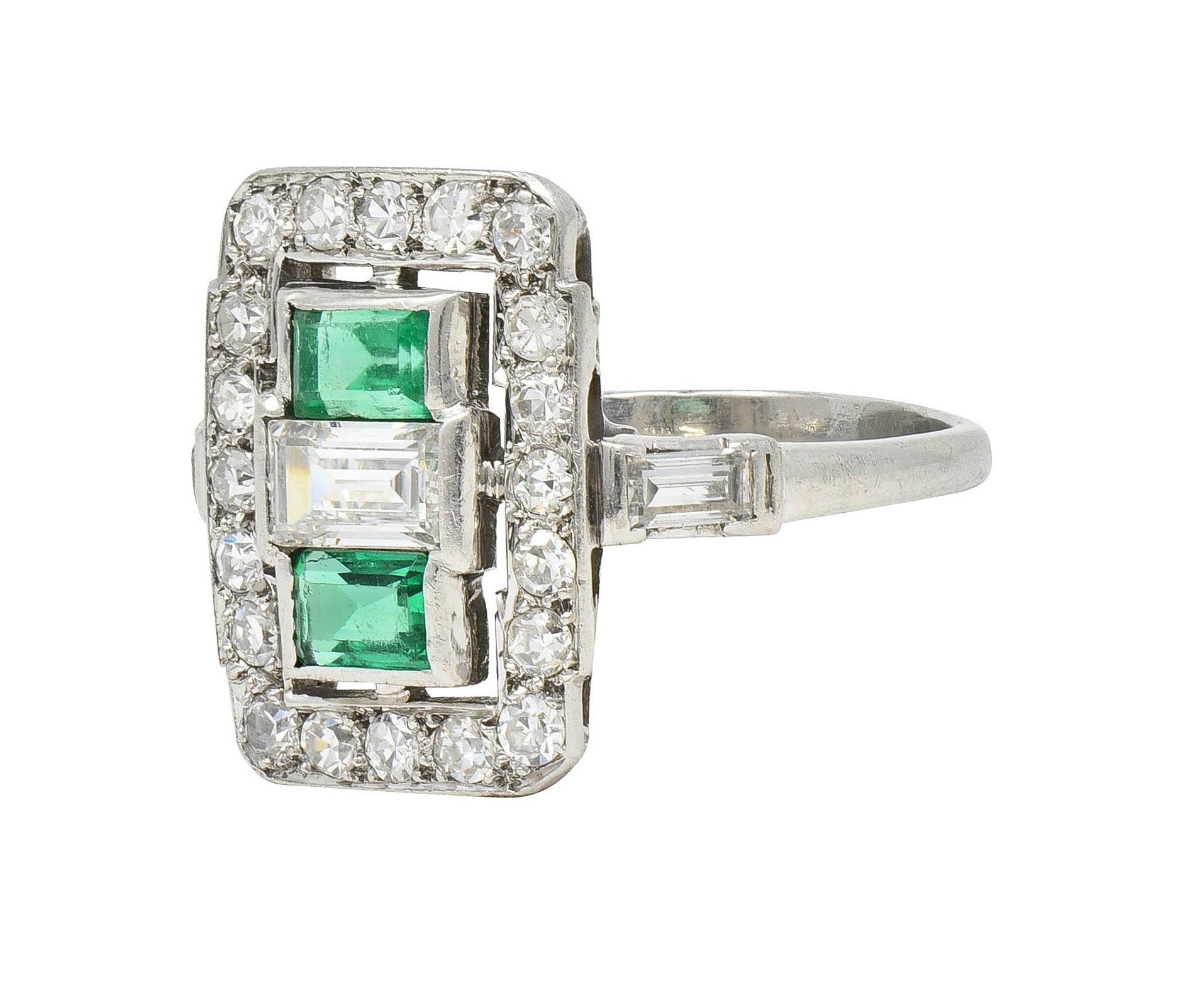 Art Deco 1.50 CTW Emerald Diamond Platinum Vintage Cluster Dinner Ring For Sale 2