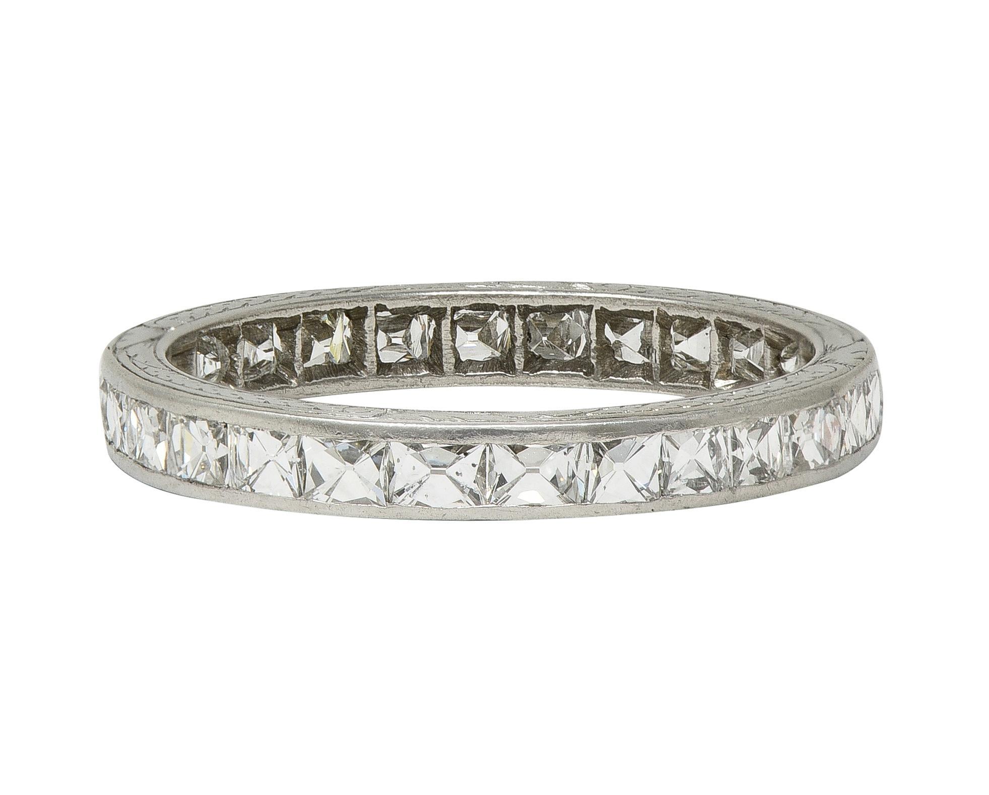 Art Decó 1.50 CTW Diamante talla francesa Anillo de boda de eternidad vintage en platino