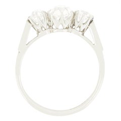 Art Deco 1.50ct Diamond Three Stone Ring, c.1920s