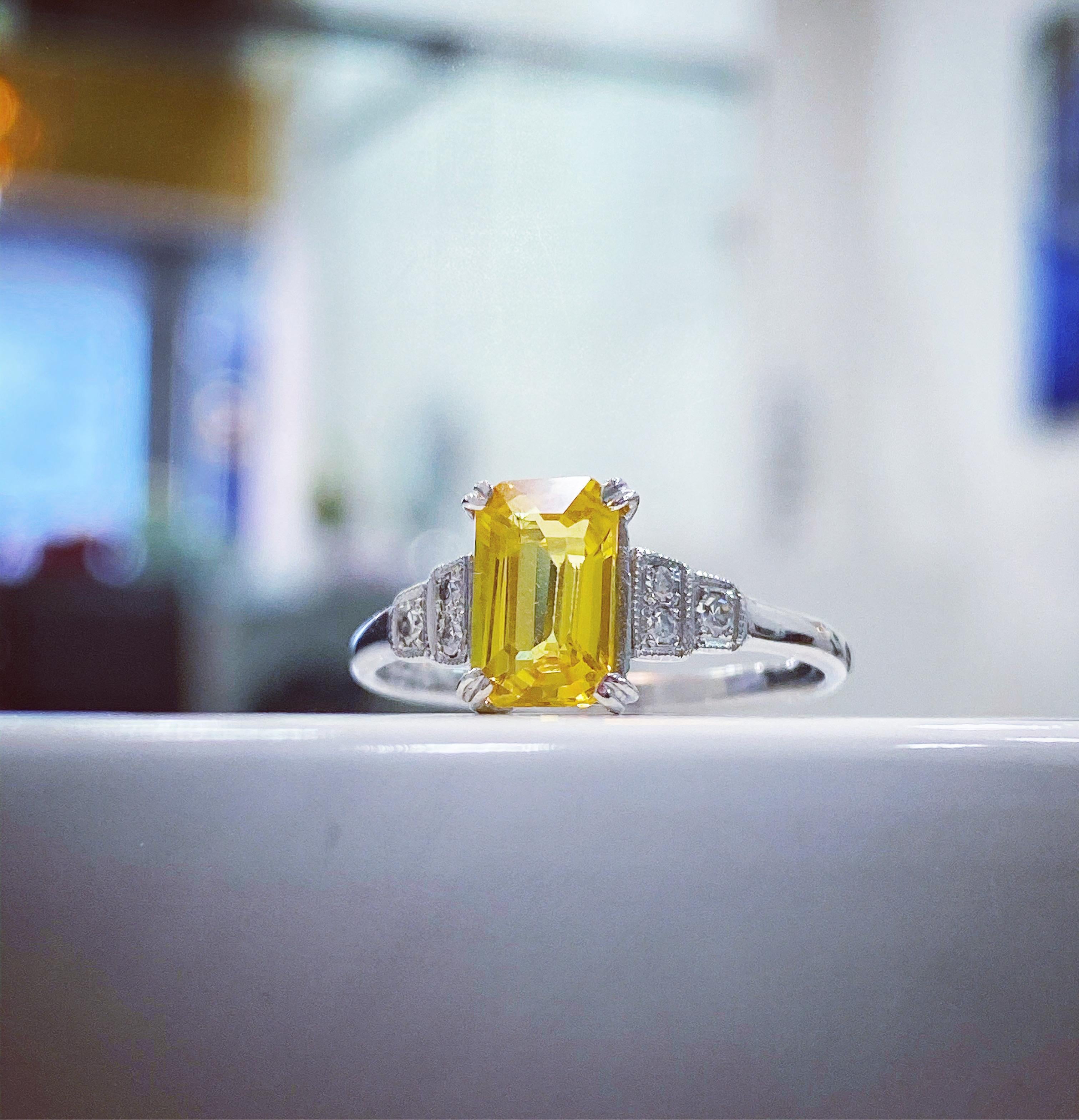 Art Deco 1.50 Carat Yellow Sapphire and Diamond Ring, circa 1930s 2
